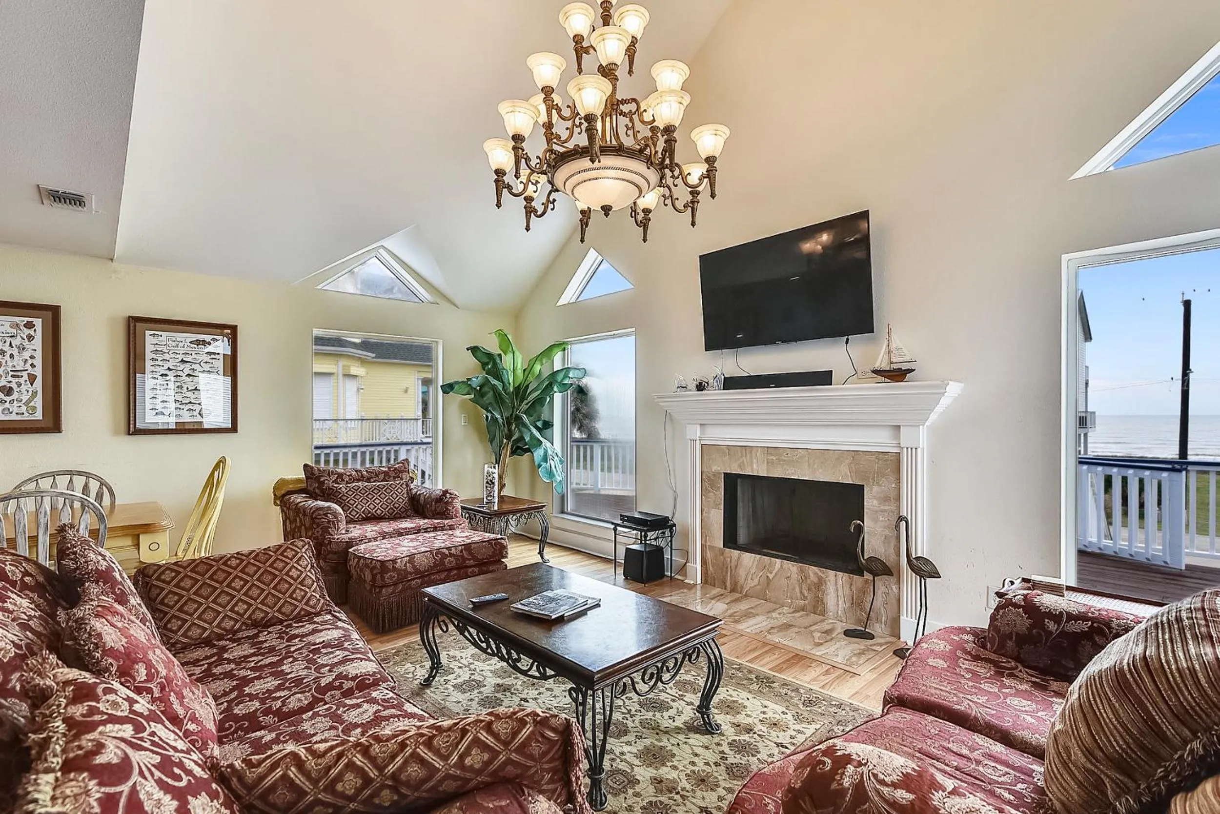 Living room in Summer Breeze