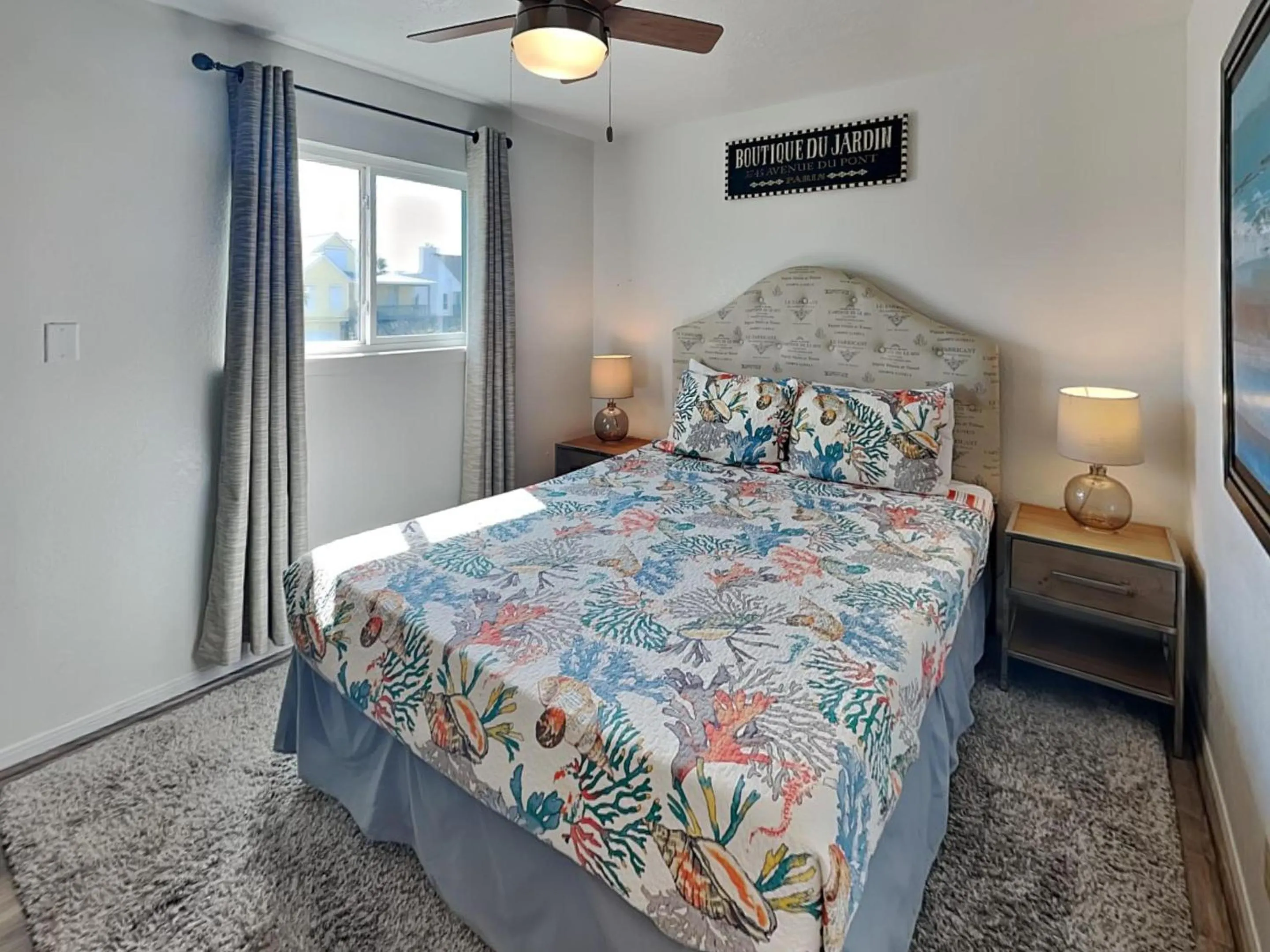 Property building, Bed in Reel Me In - As Seen on TV