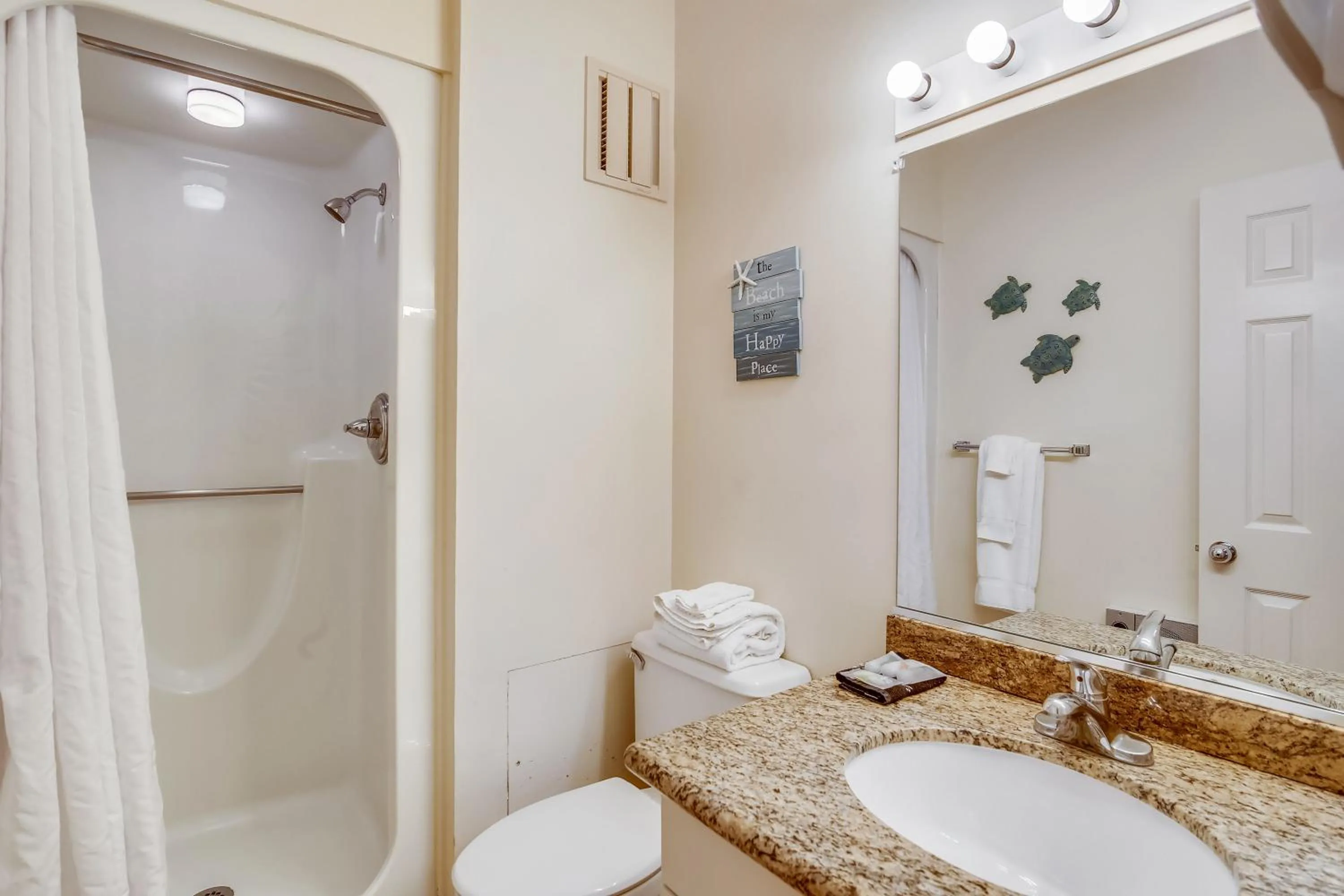 Property building in Galvestonian 1002-Beachfront Getaway