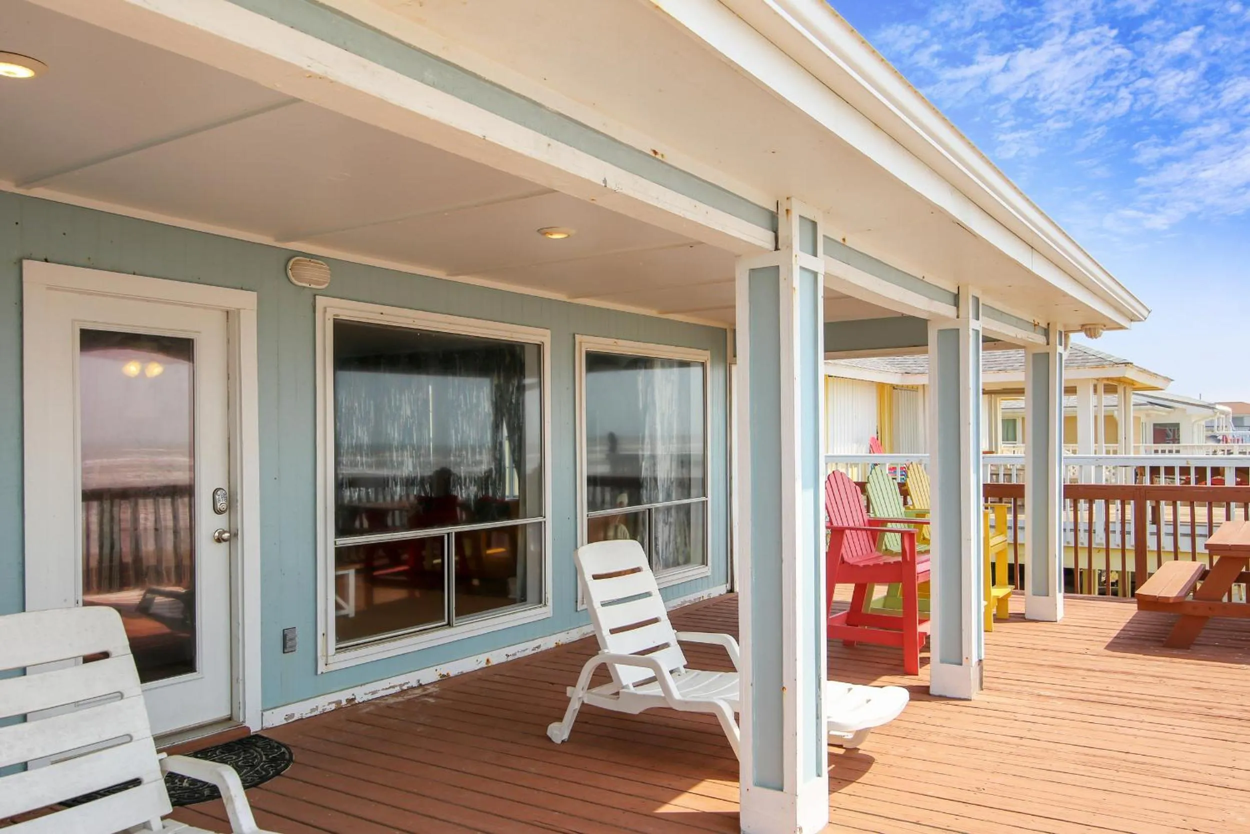 Property building in Bermuda Beachfront