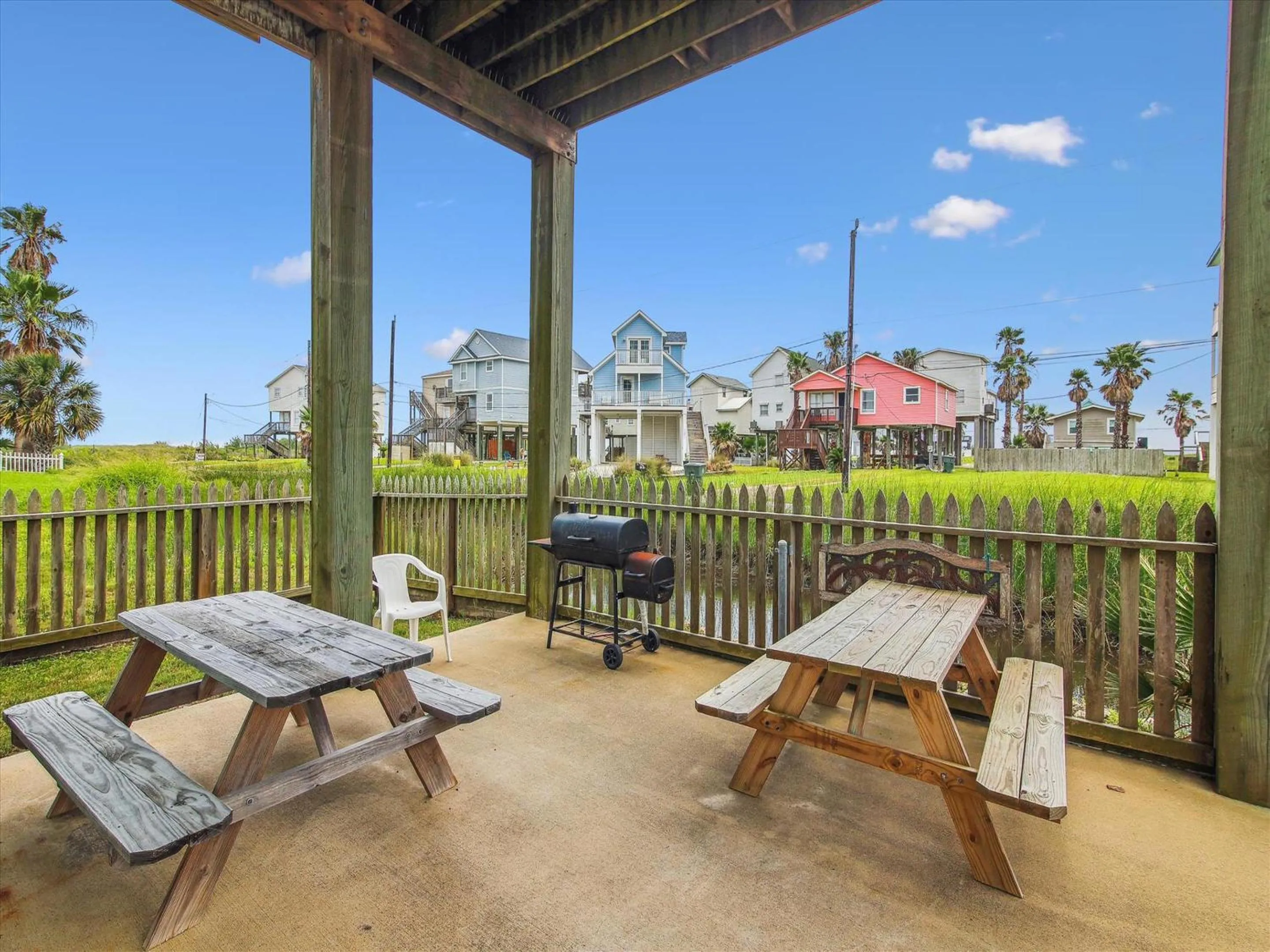 Sunny Beach Sandcastle Cottage