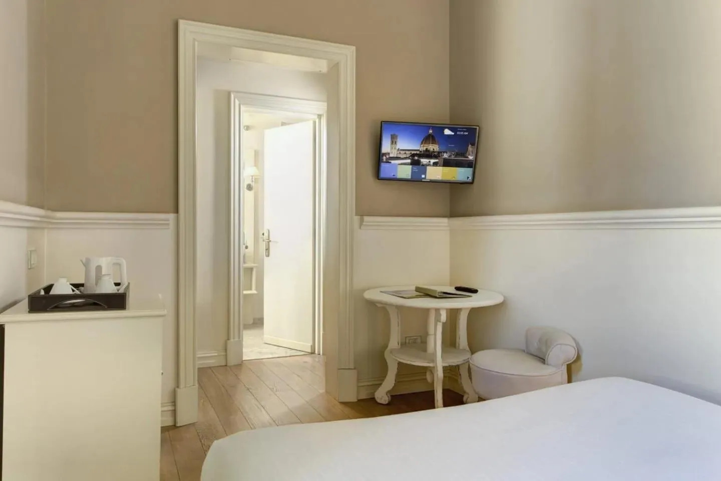 Bed in Grand Hotel Cavour