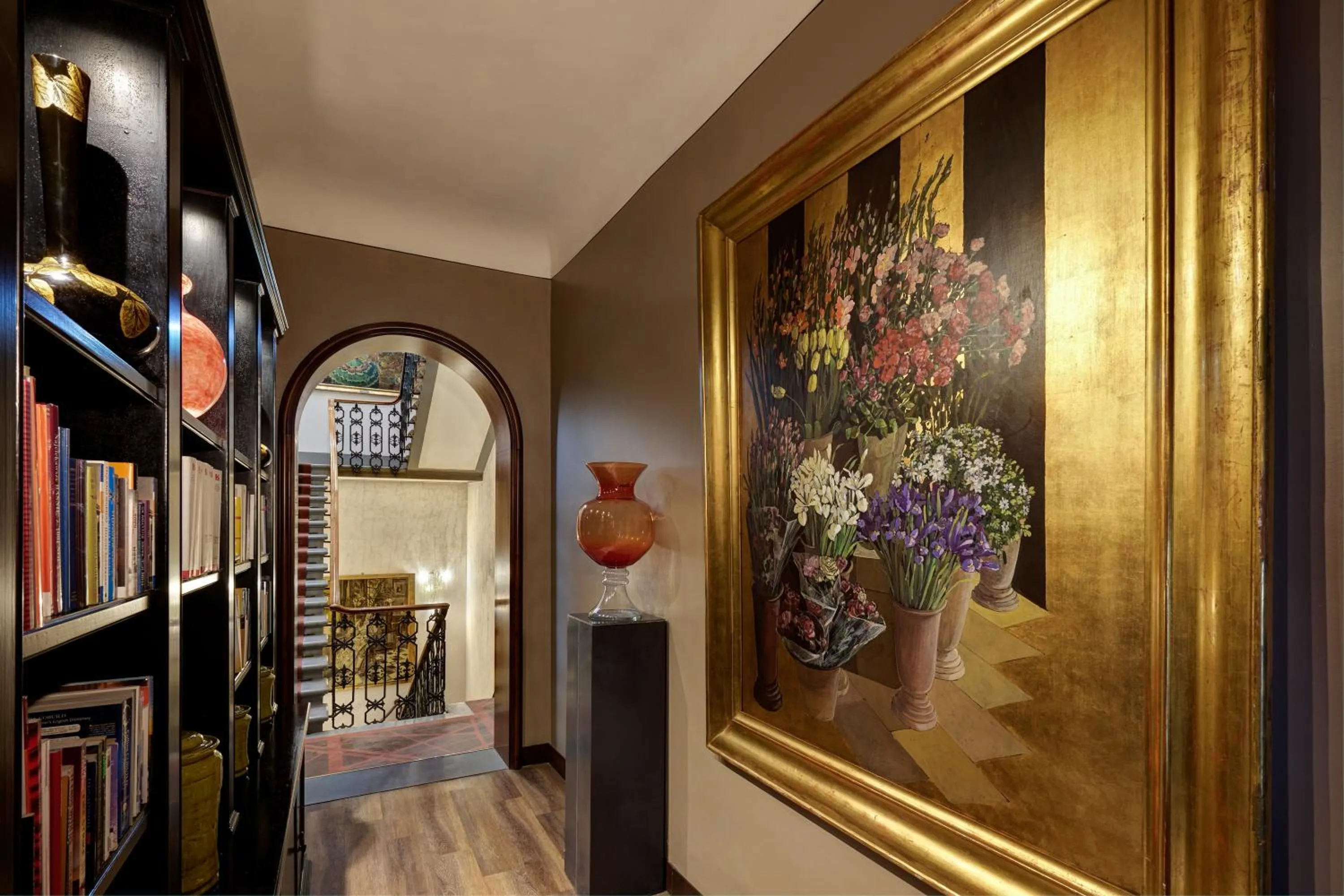 Decorative detail in Grand Hotel Cavour