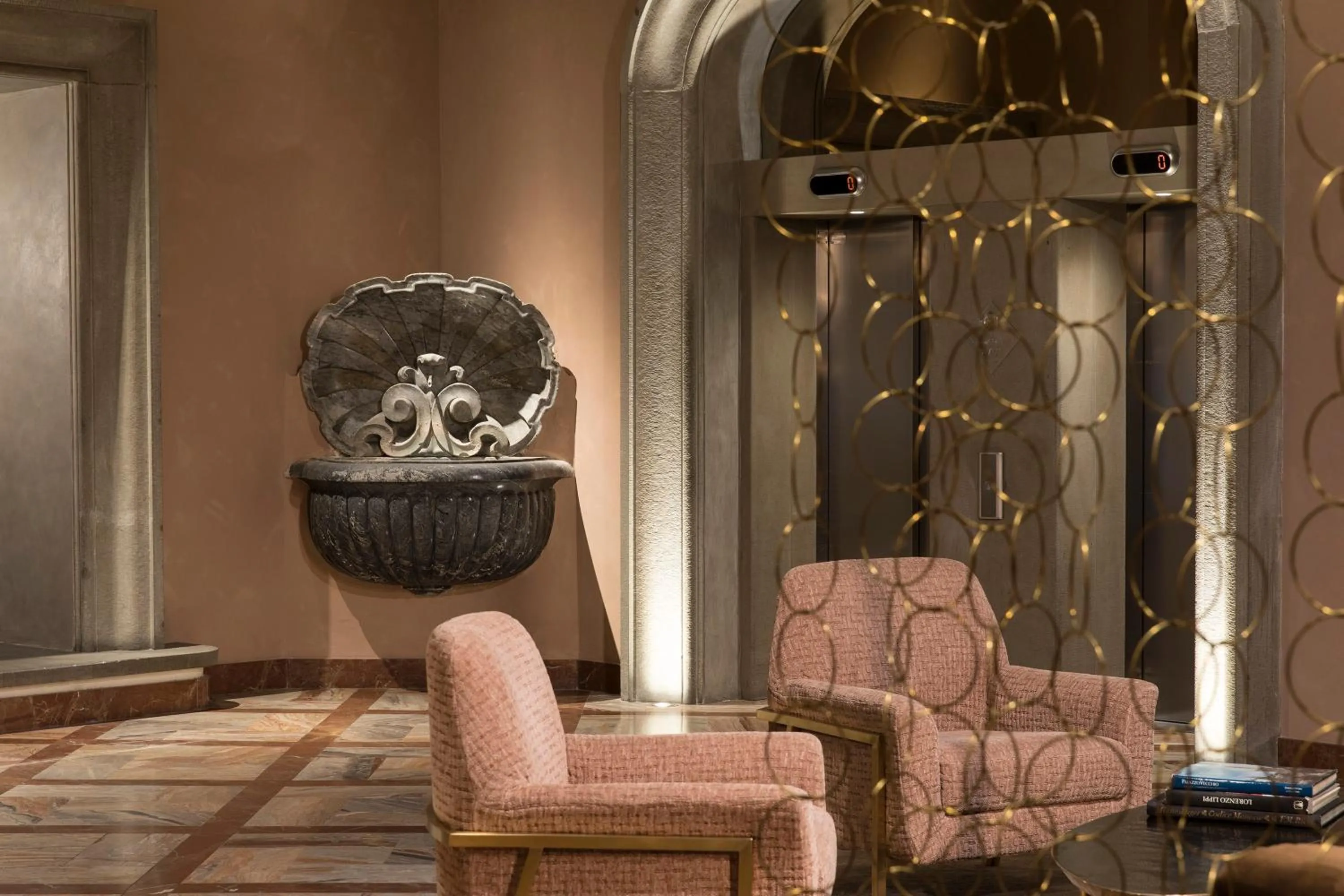 Seating area in Grand Hotel Cavour