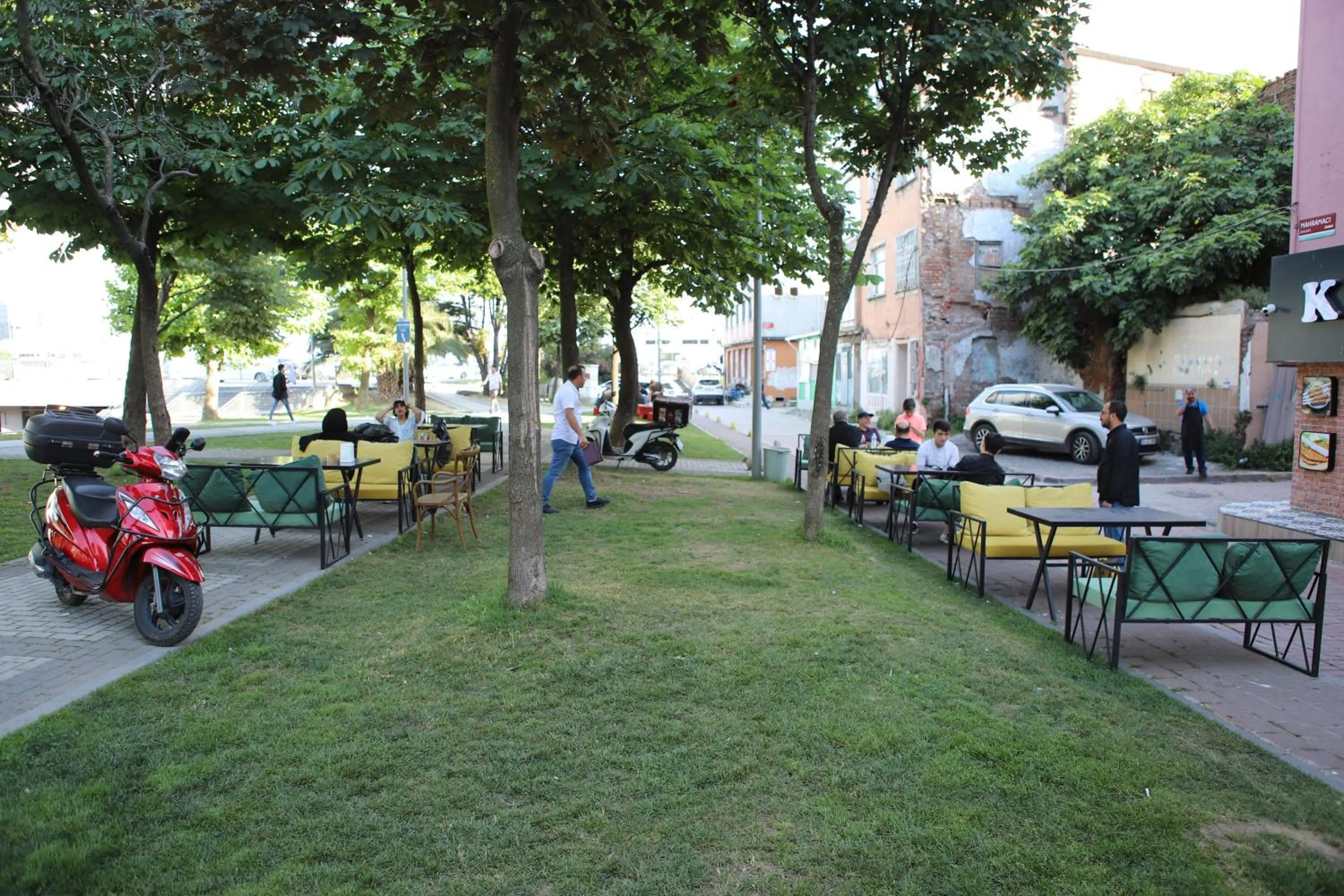 Spring in AVRASYAQUEEN HOTEL