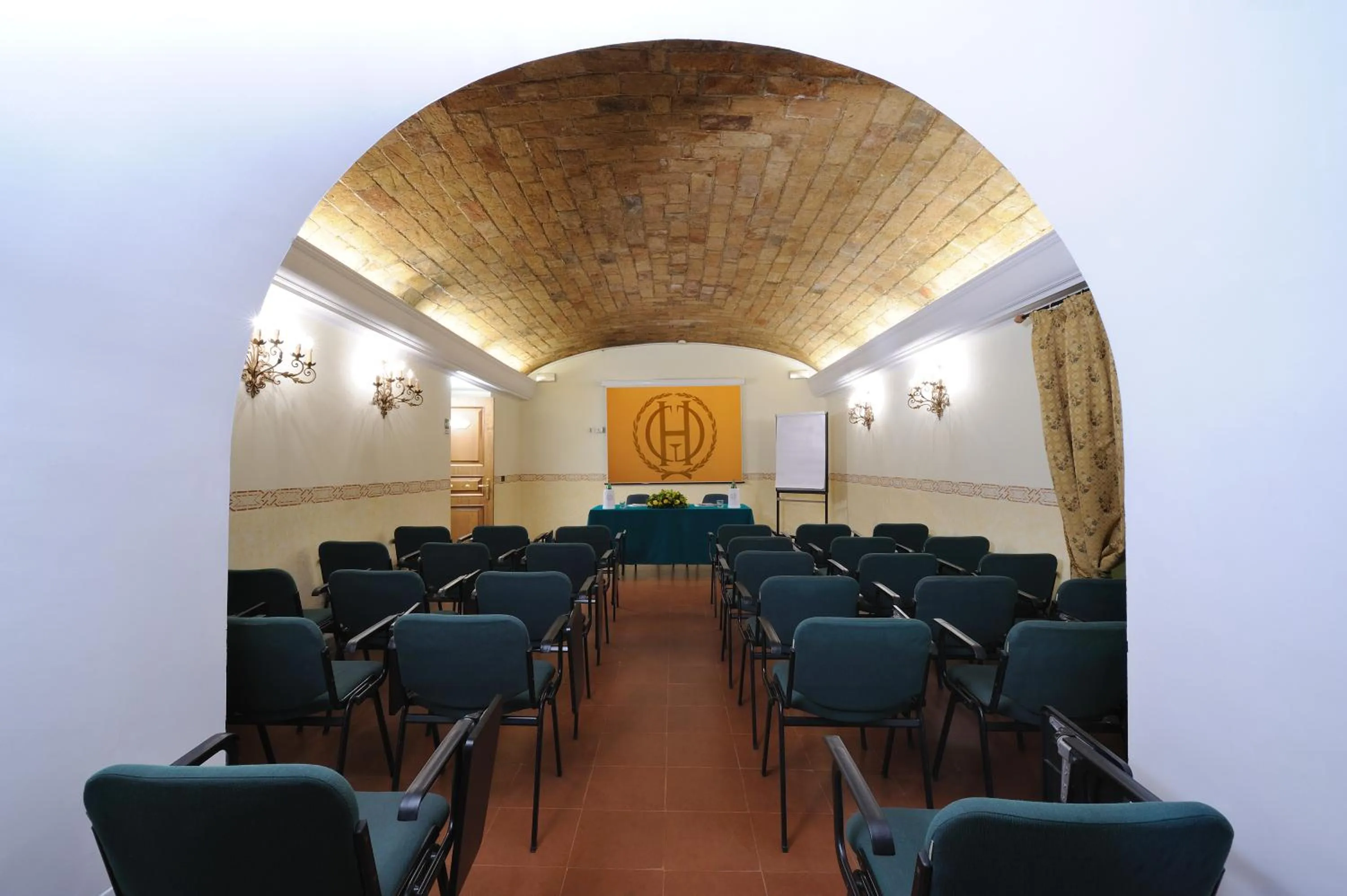Business facilities in Hotel Giulio Cesare