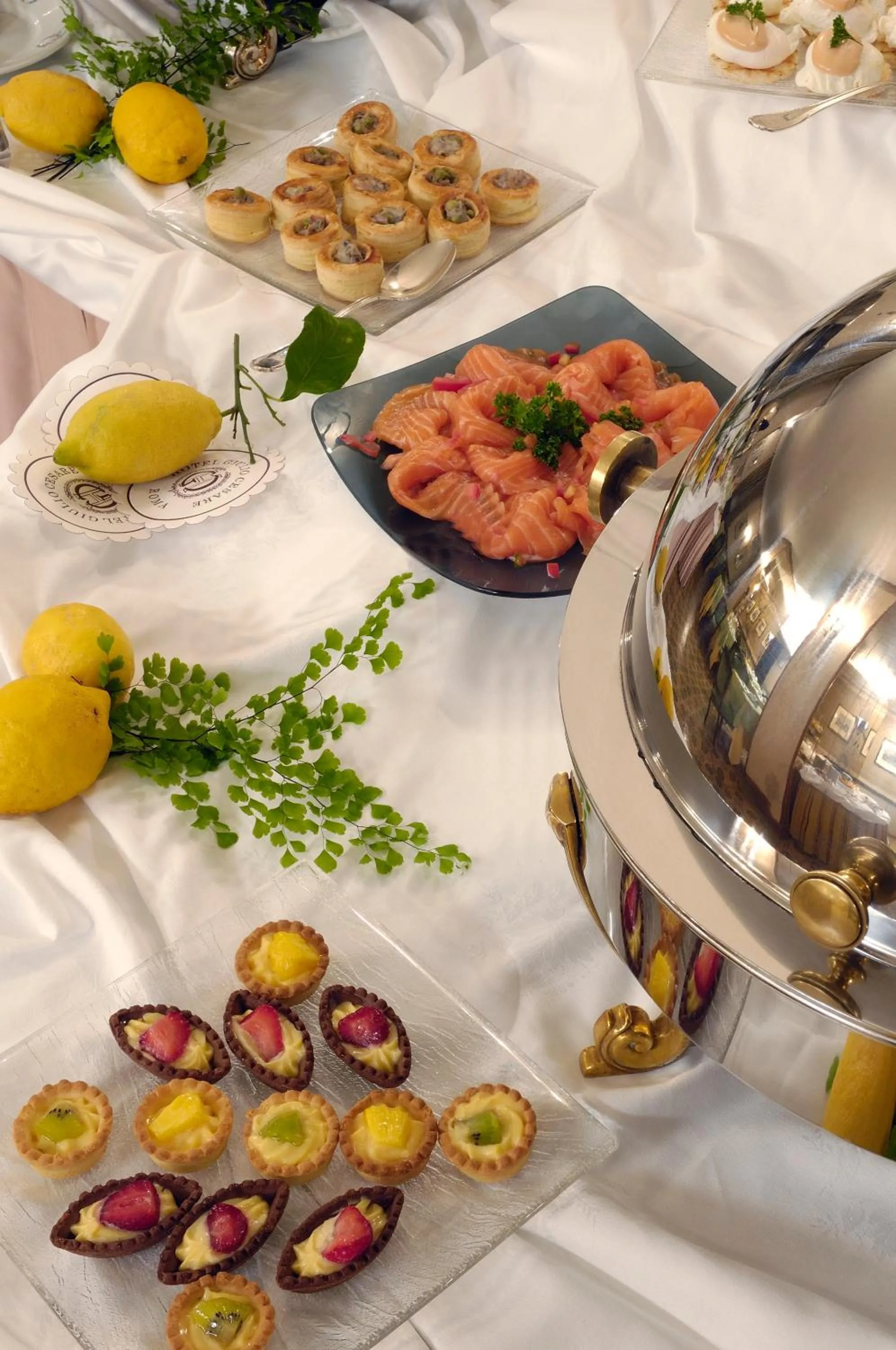 Food and drinks in Hotel Giulio Cesare