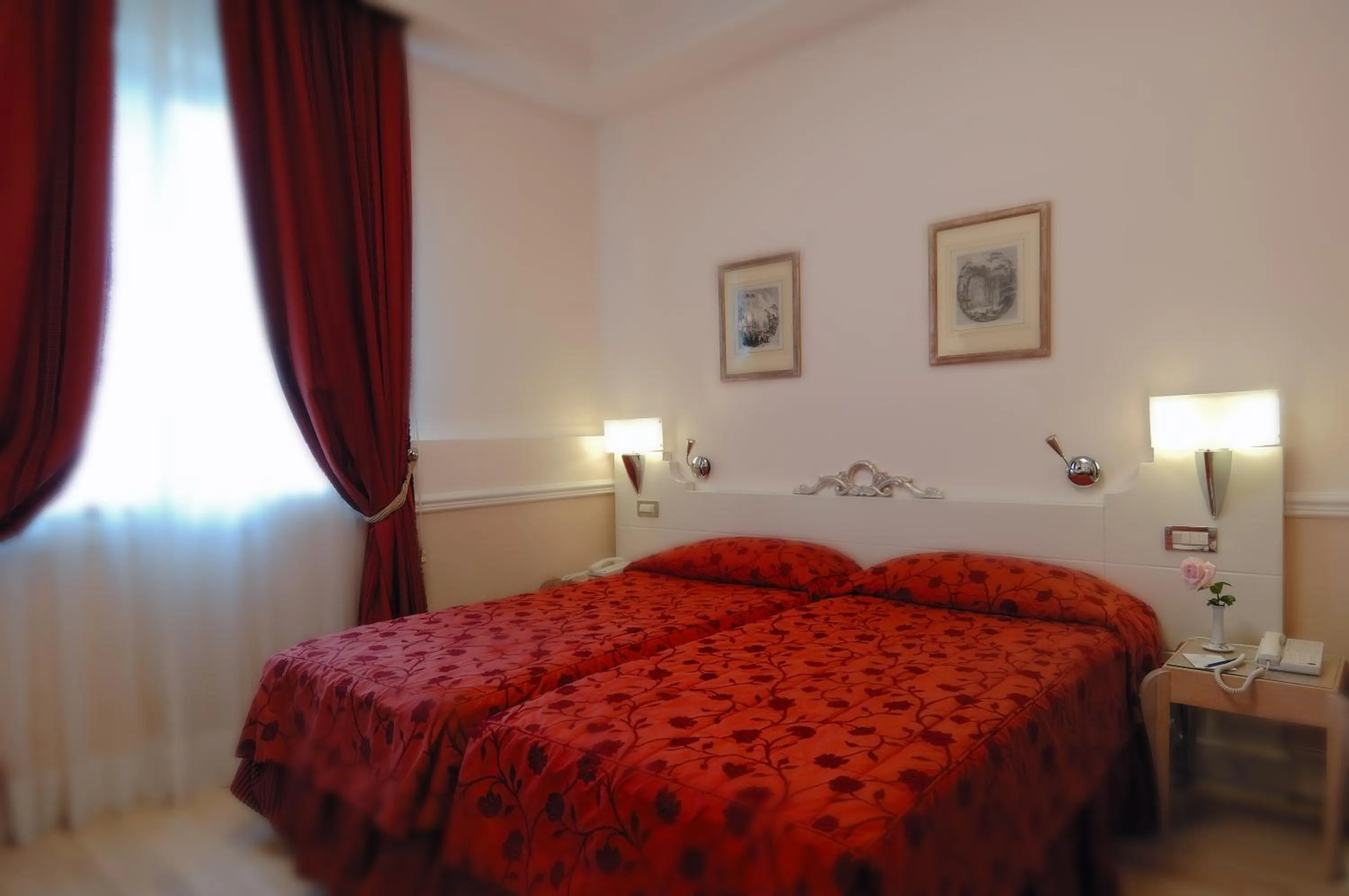 Bed in Hotel Giulio Cesare