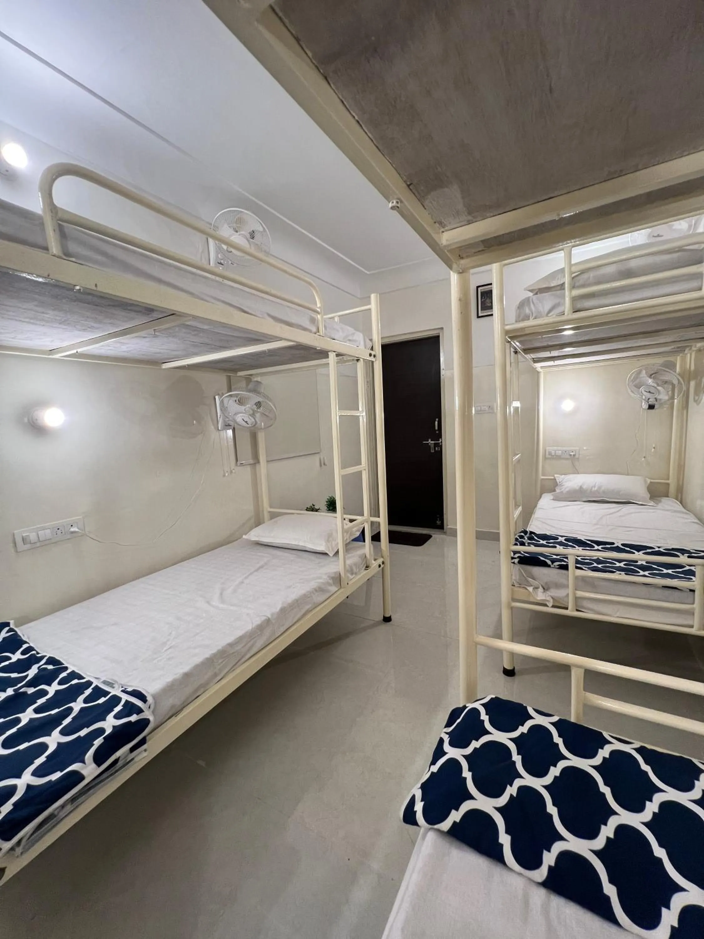 bunk bed, Bed in Hostel ivory