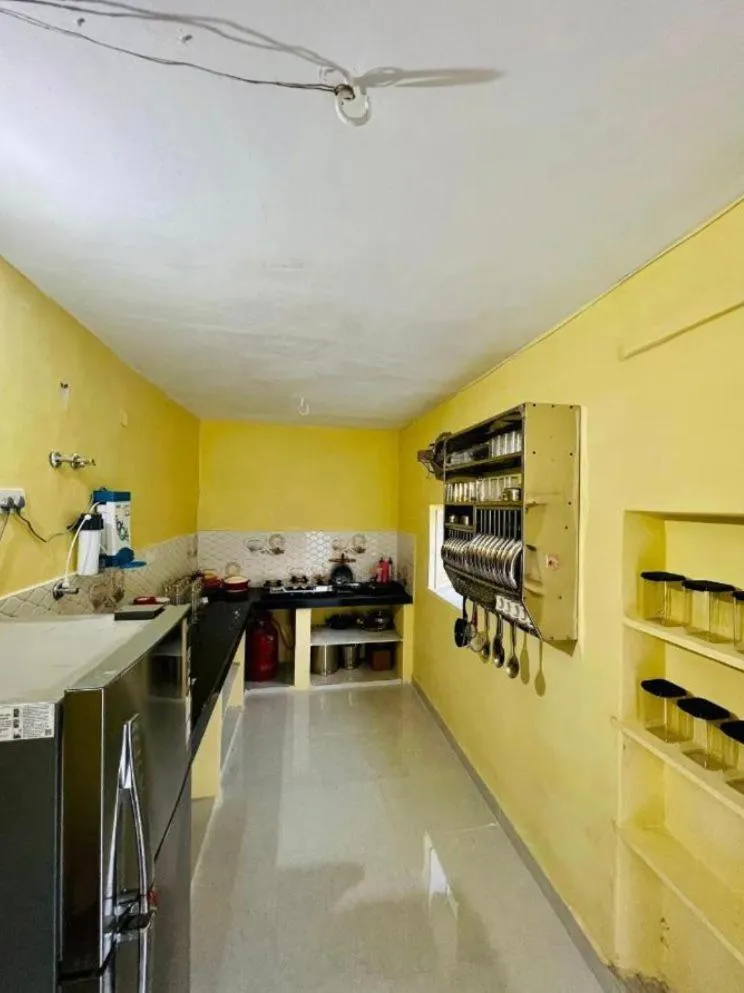 Kitchen or kitchenette in Hostel ivory