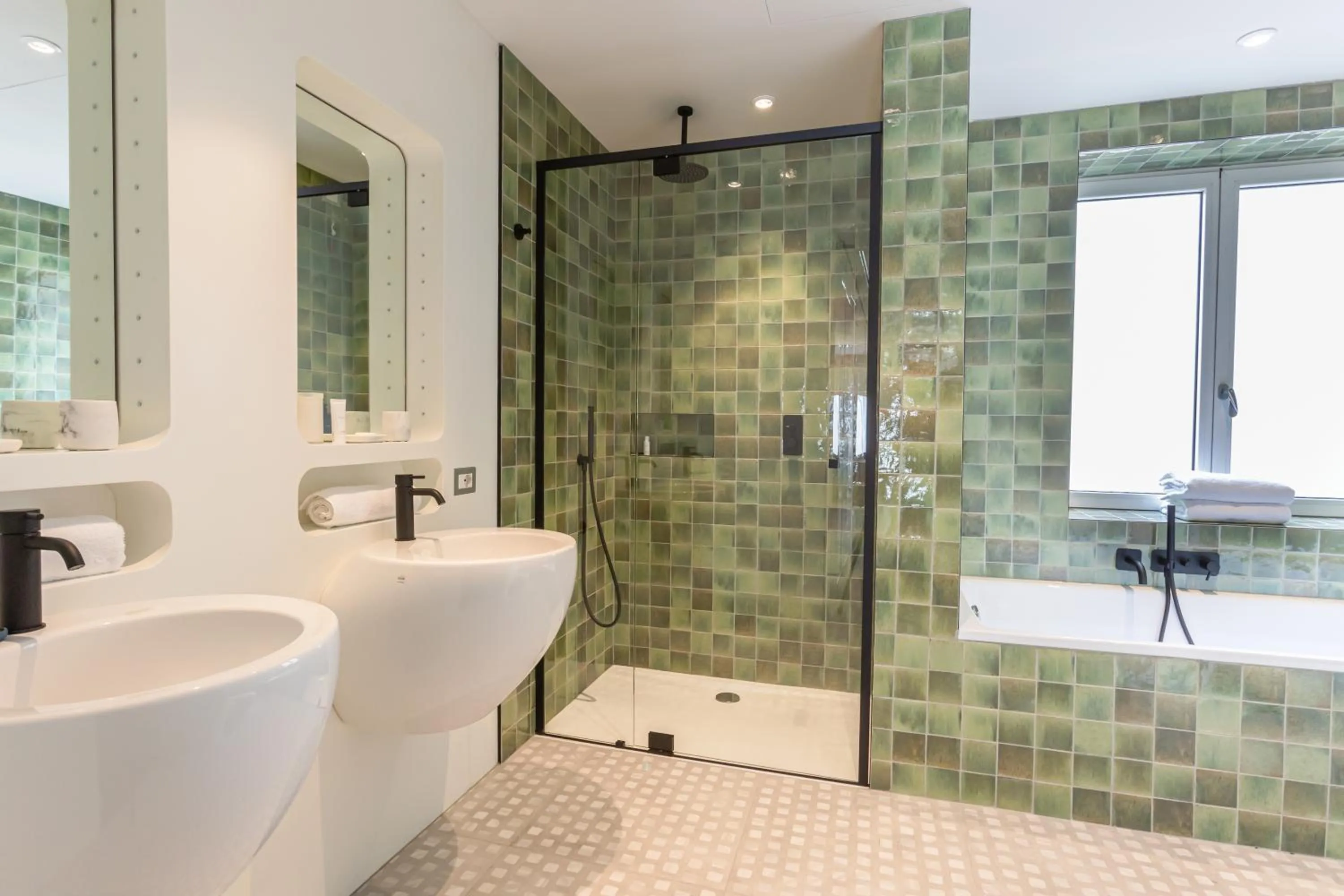 Shower in DuoMo Hotel