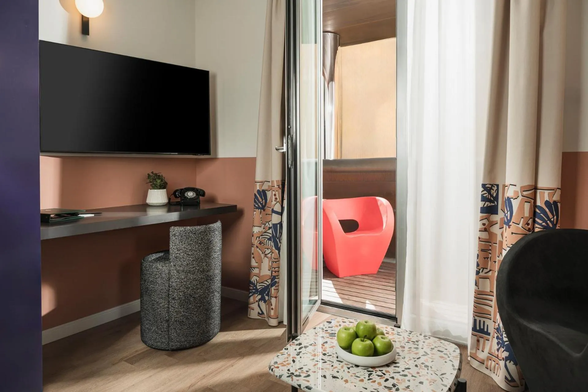 TV and multimedia in DuoMo Hotel