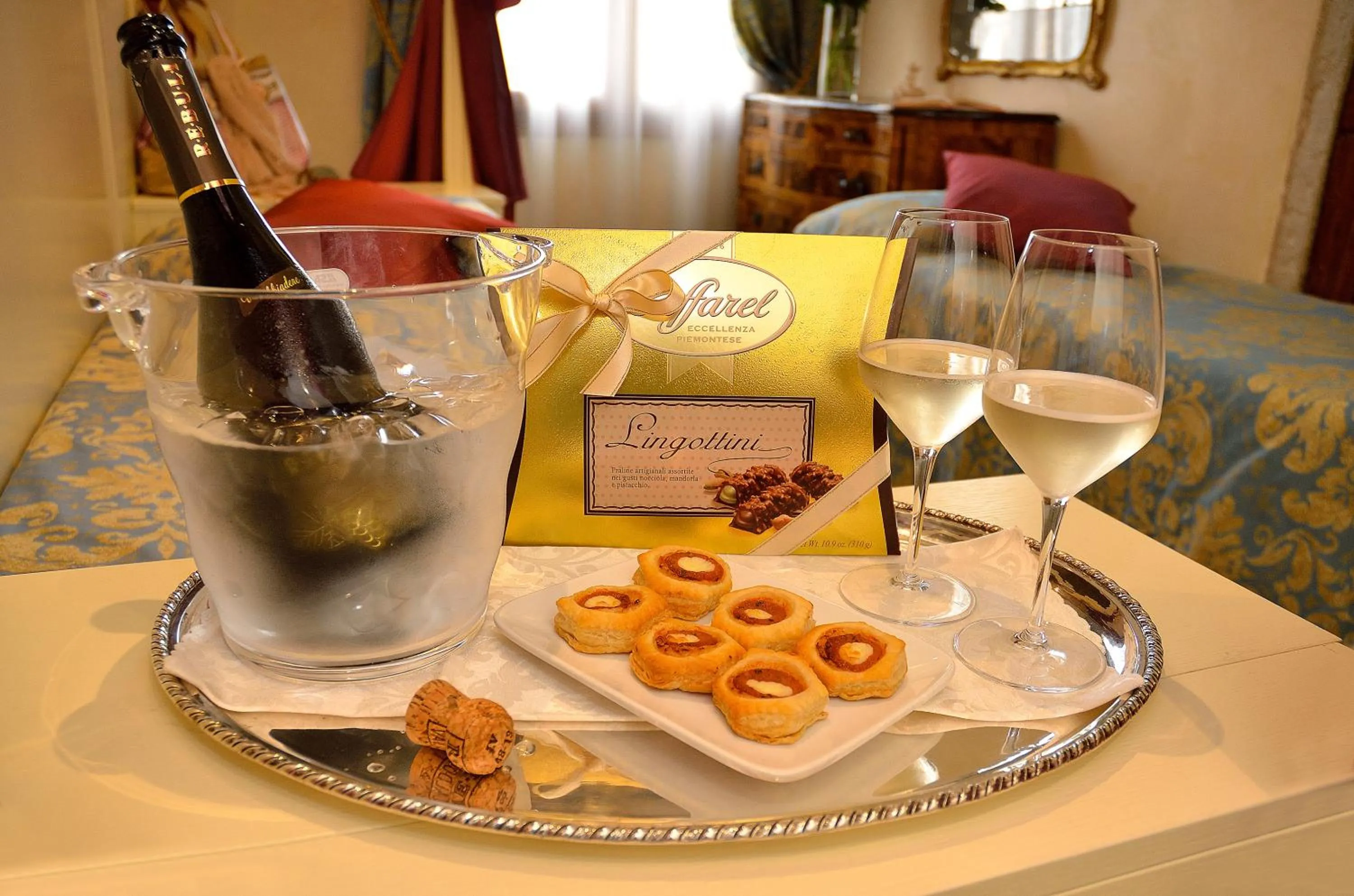 Food and drinks in Palazzo Odoni