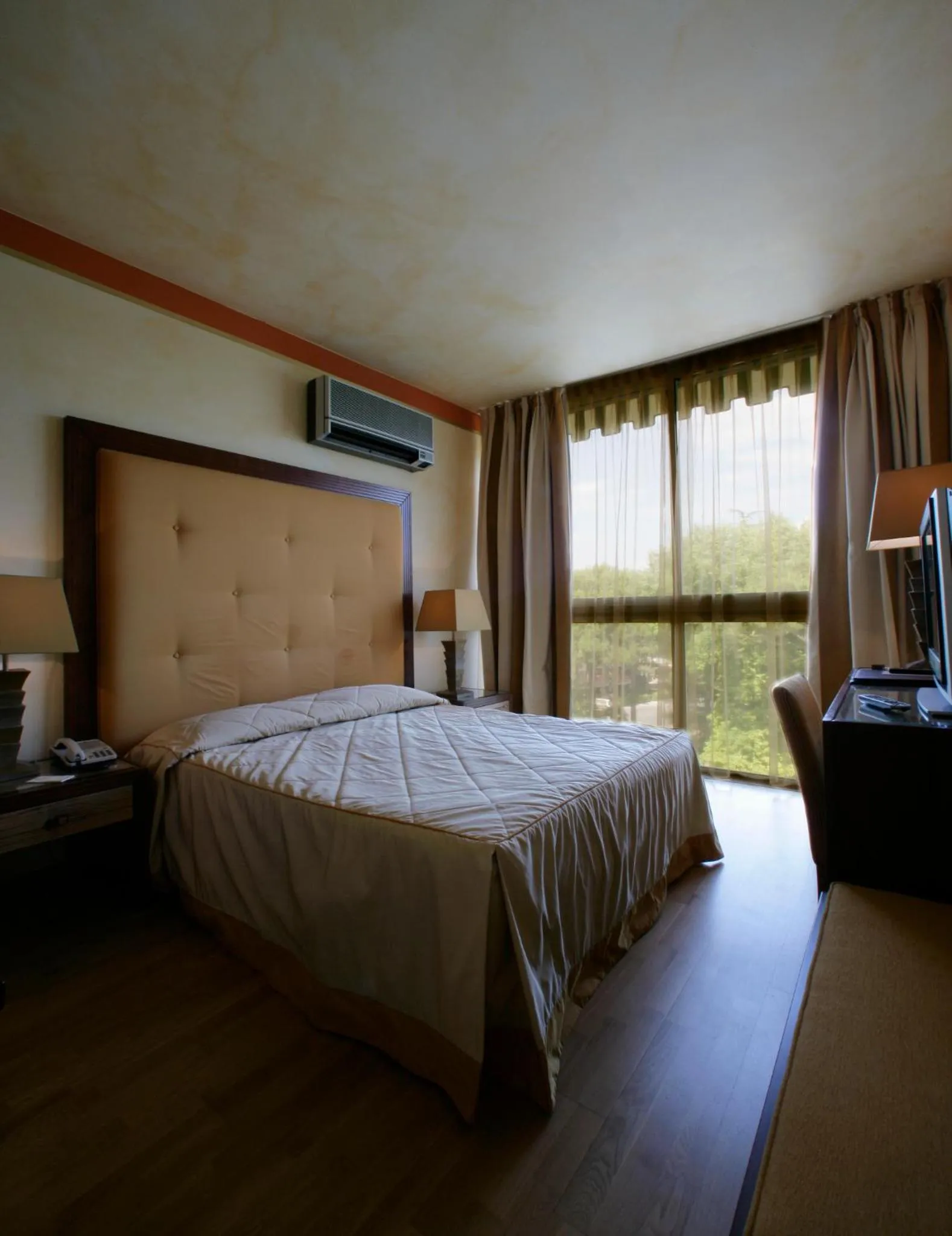 Single Room in Hotel Greif