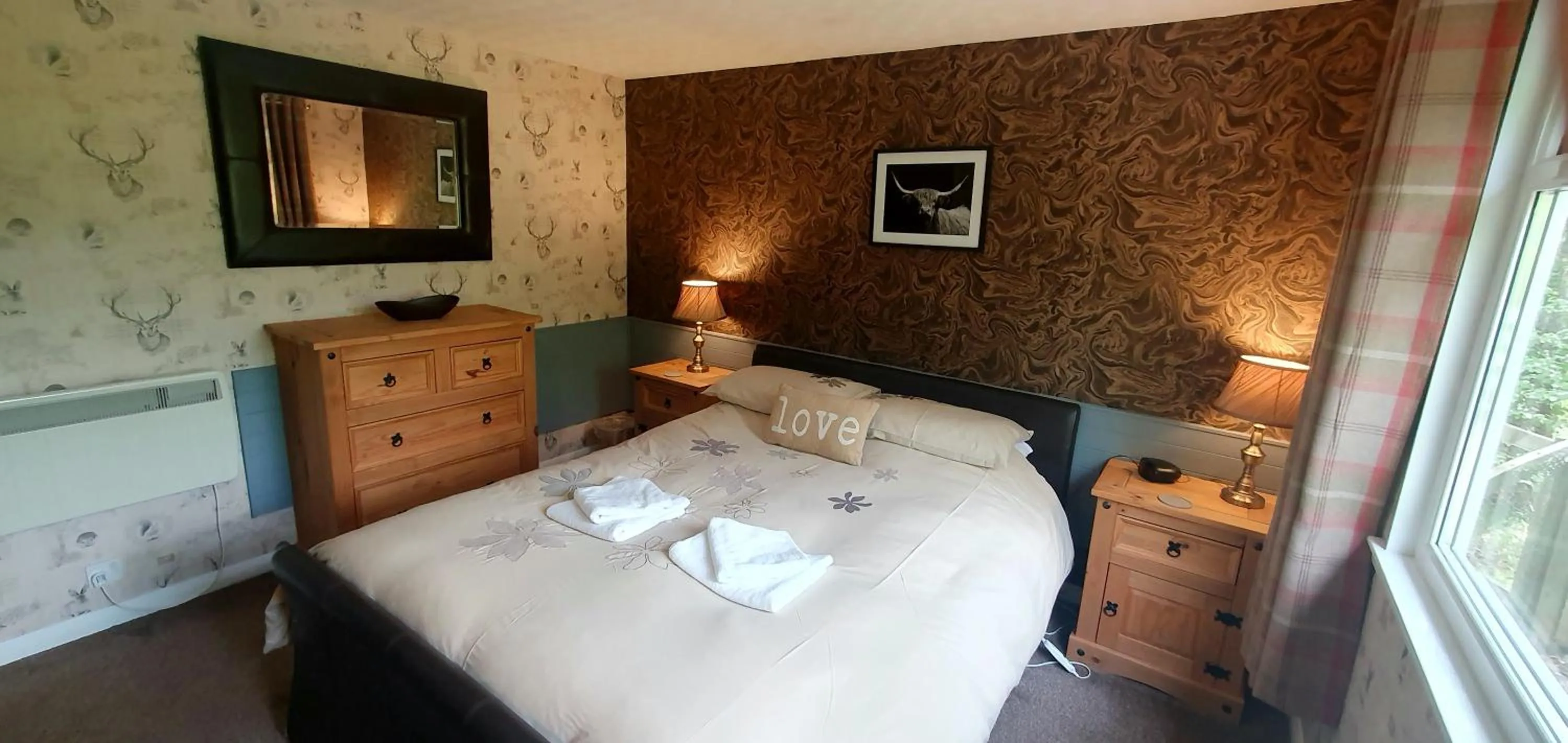 Bed in Torcroft Lodges