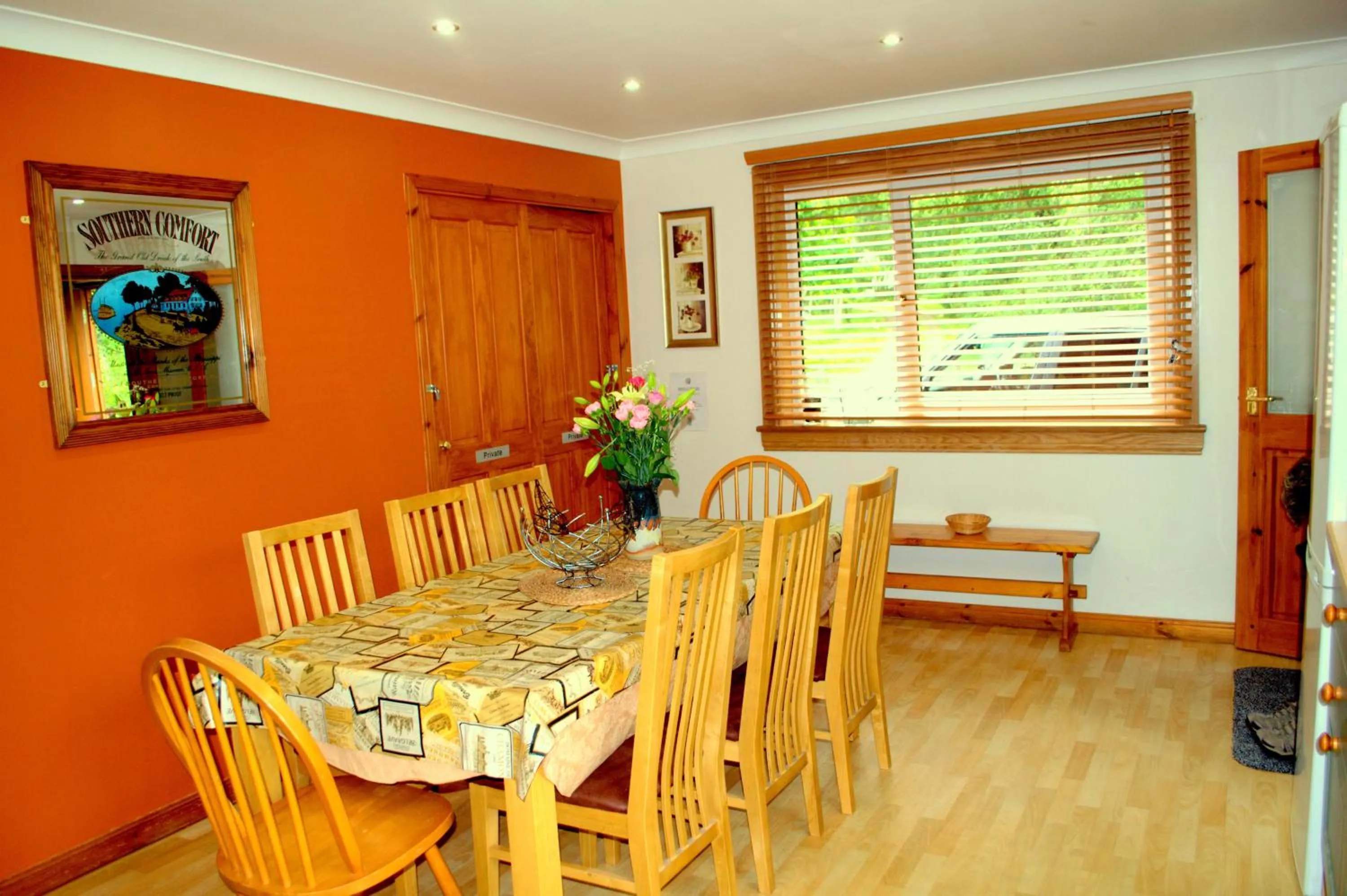 Coffee/tea facilities in Torcroft Lodges