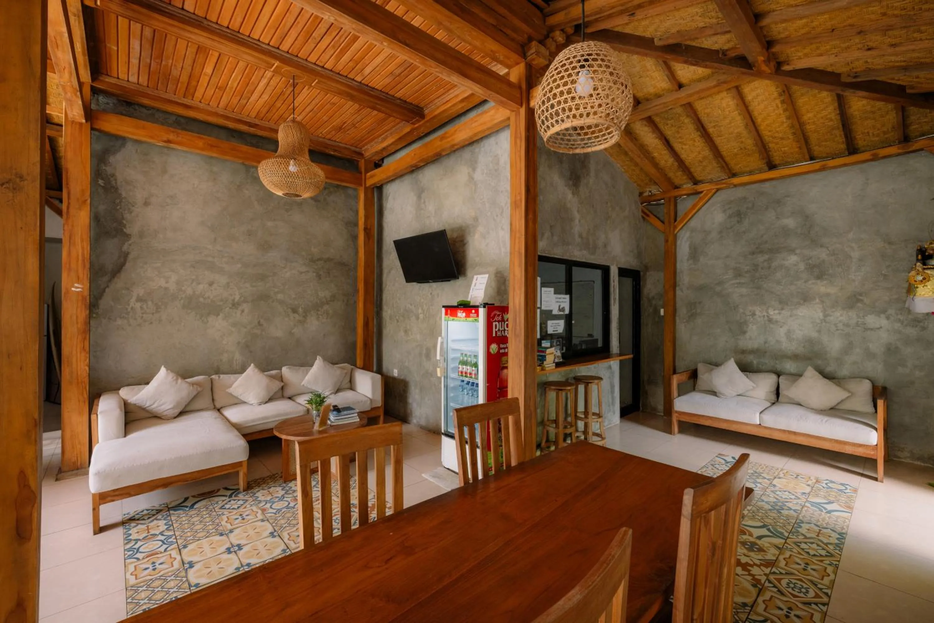 Communal lounge/ TV room, Bed in Mag Canggu Bali By Hospitality Bali