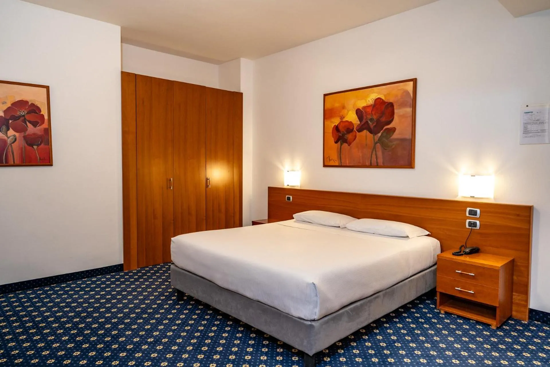 Bed in Prealpi Hotel