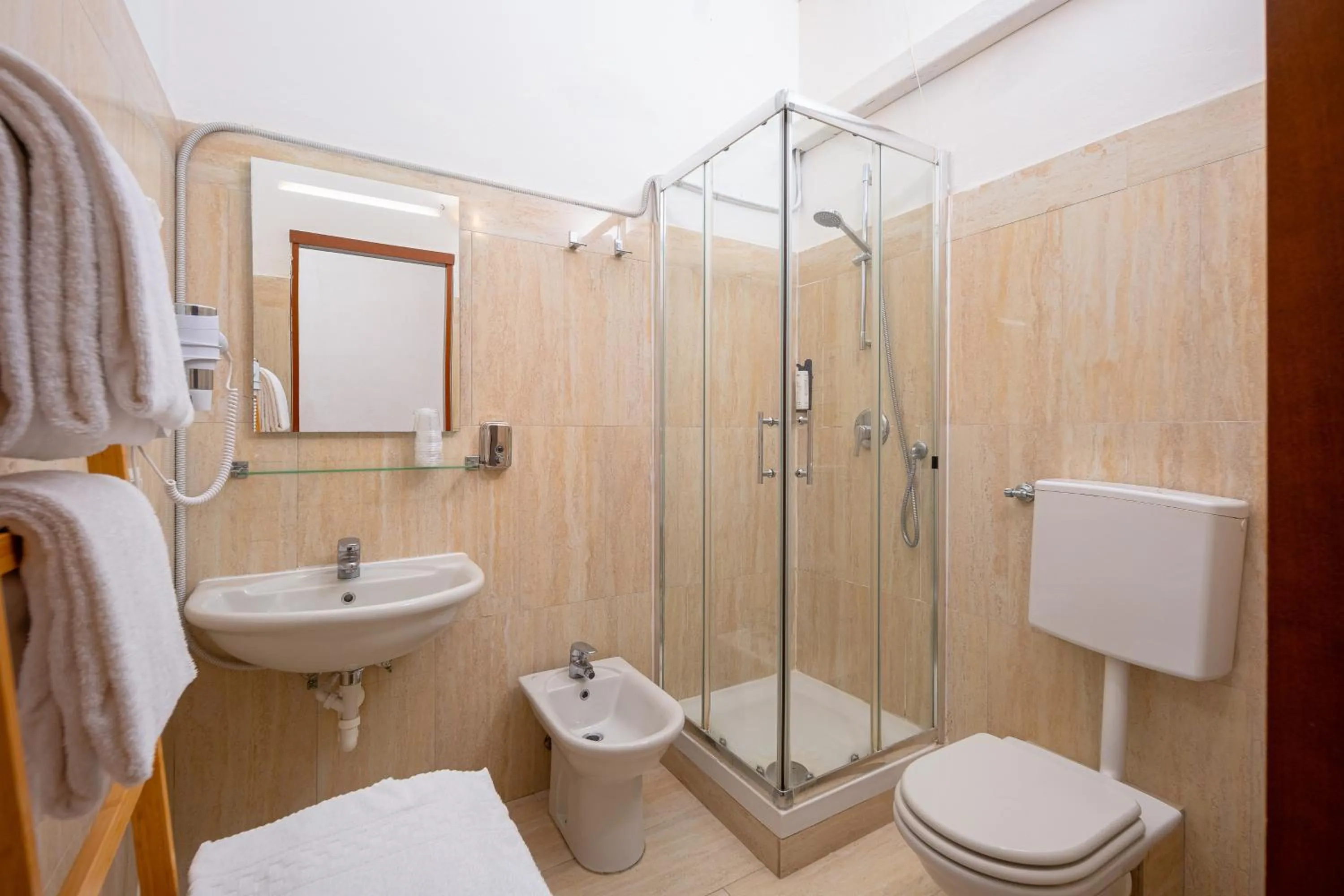 Bathroom in Astrid Hotel