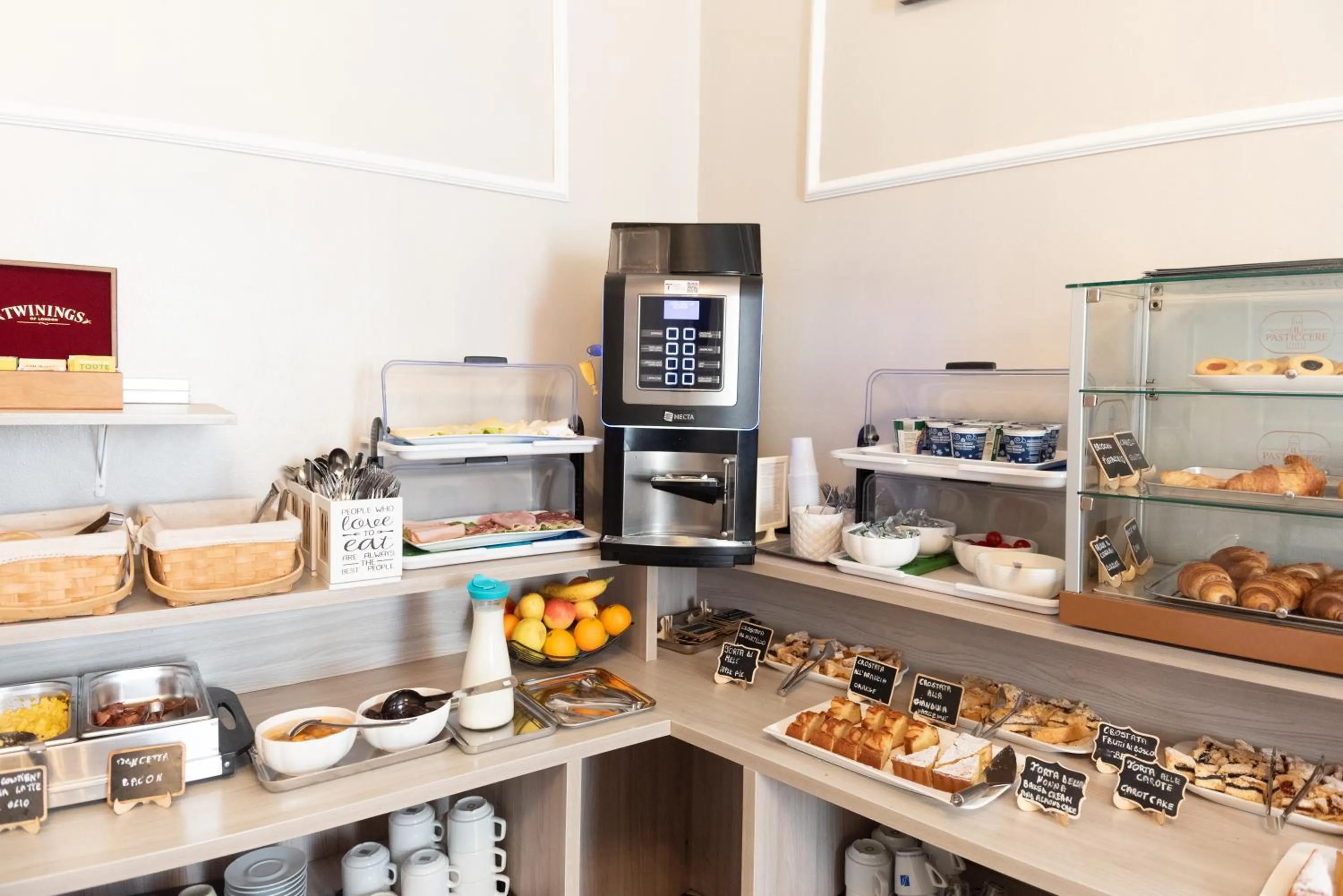 Breakfast in Astrid Hotel