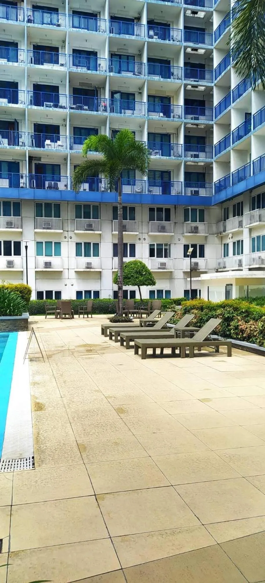 Sea Residences Mall of Asia by Jermel