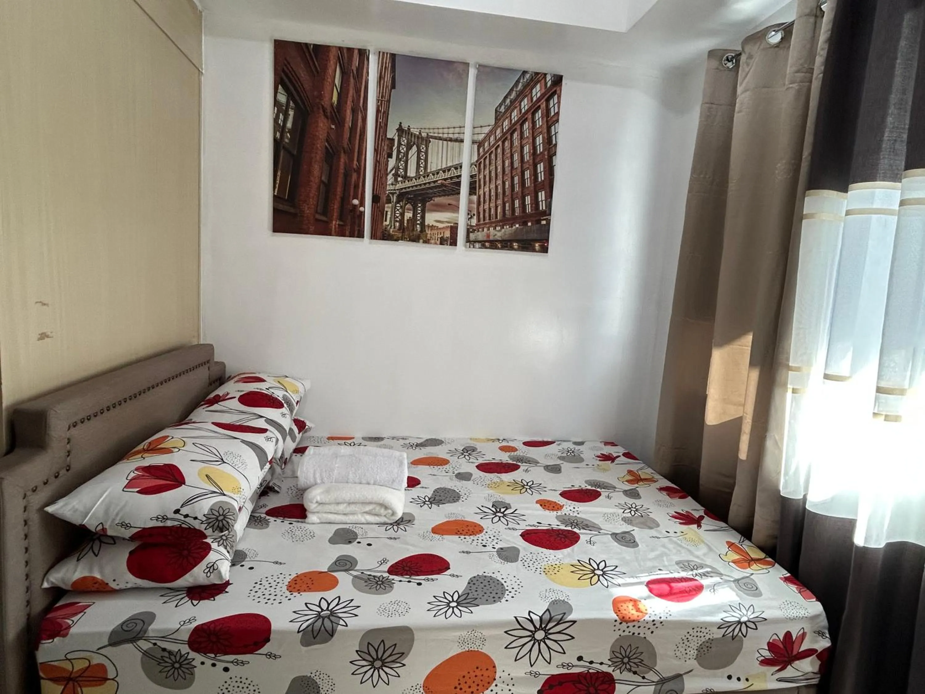 Sea Residences Mall of Asia by Jermel