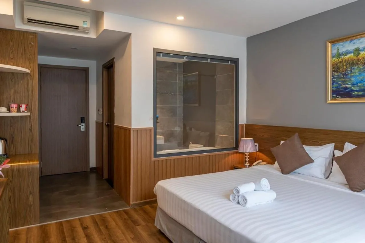 Bed in Thao Trang Laluxe Hotel Phu My Hung