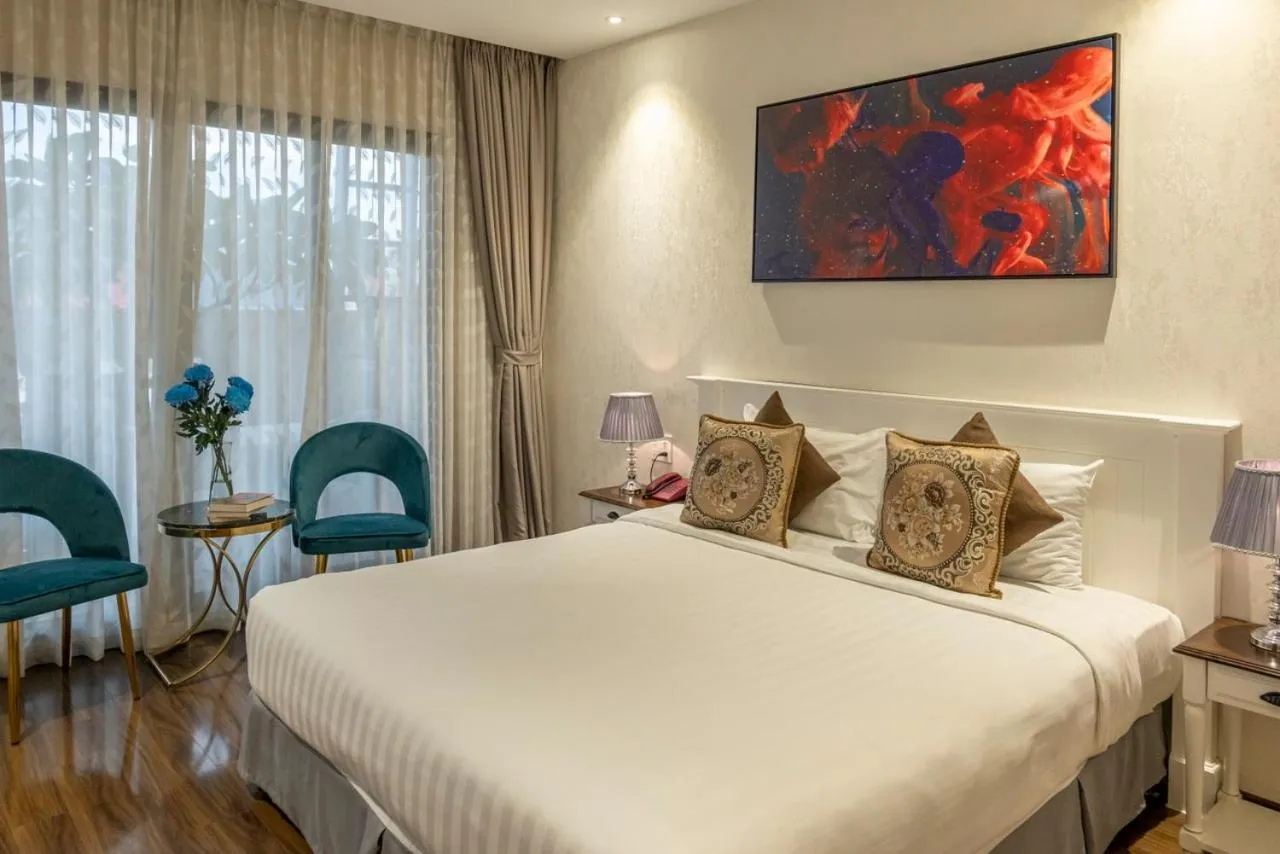 Seating area in Thao Trang Laluxe Hotel Phu My Hung