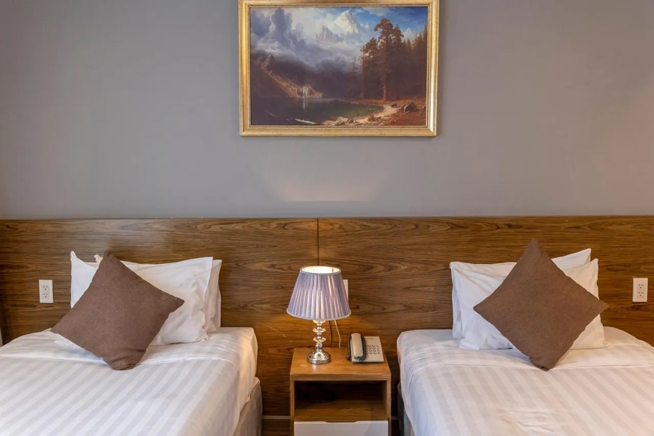 Bedroom in Thao Trang Laluxe Hotel Phu My Hung