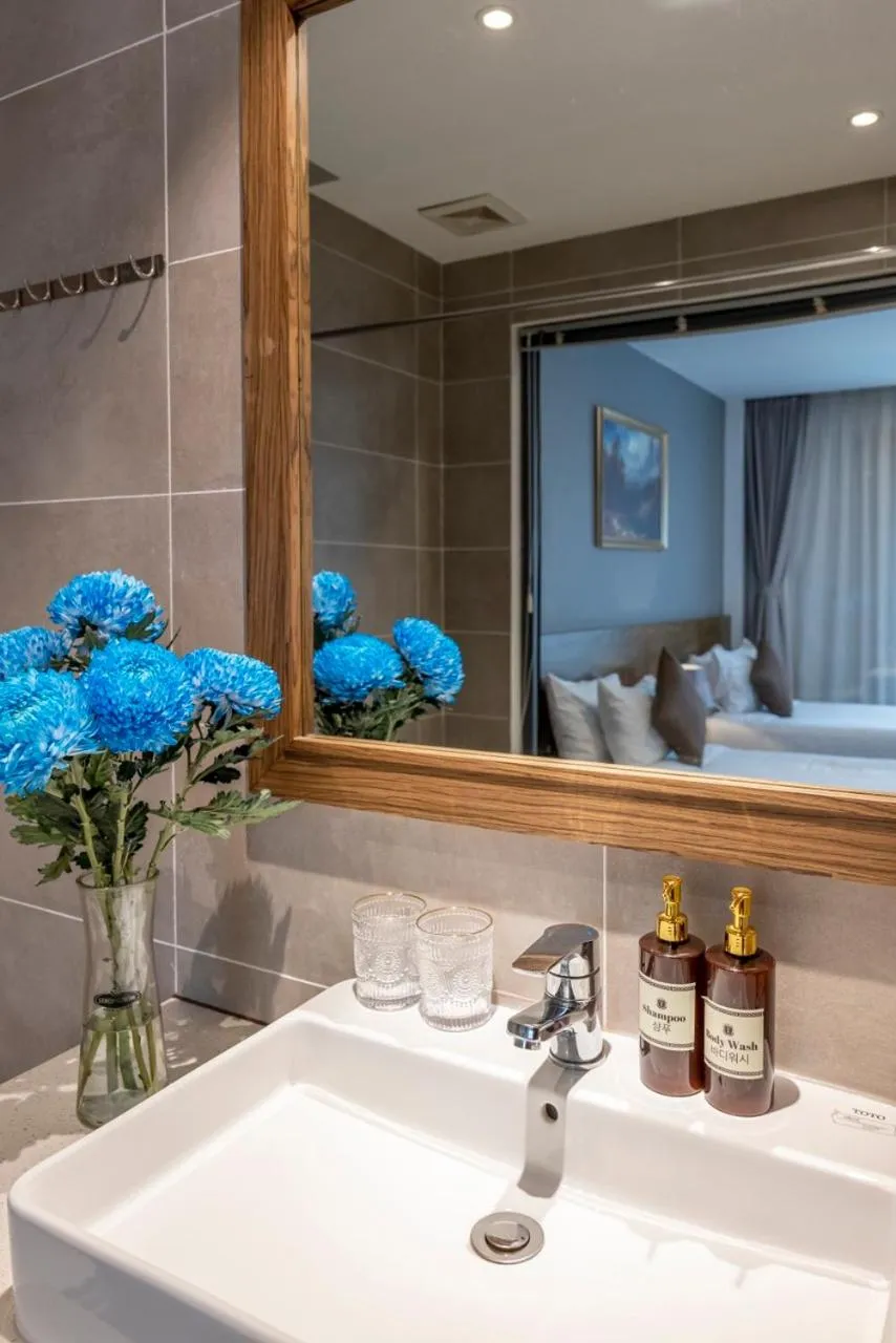 Bathroom in Thao Trang Laluxe Hotel Phu My Hung