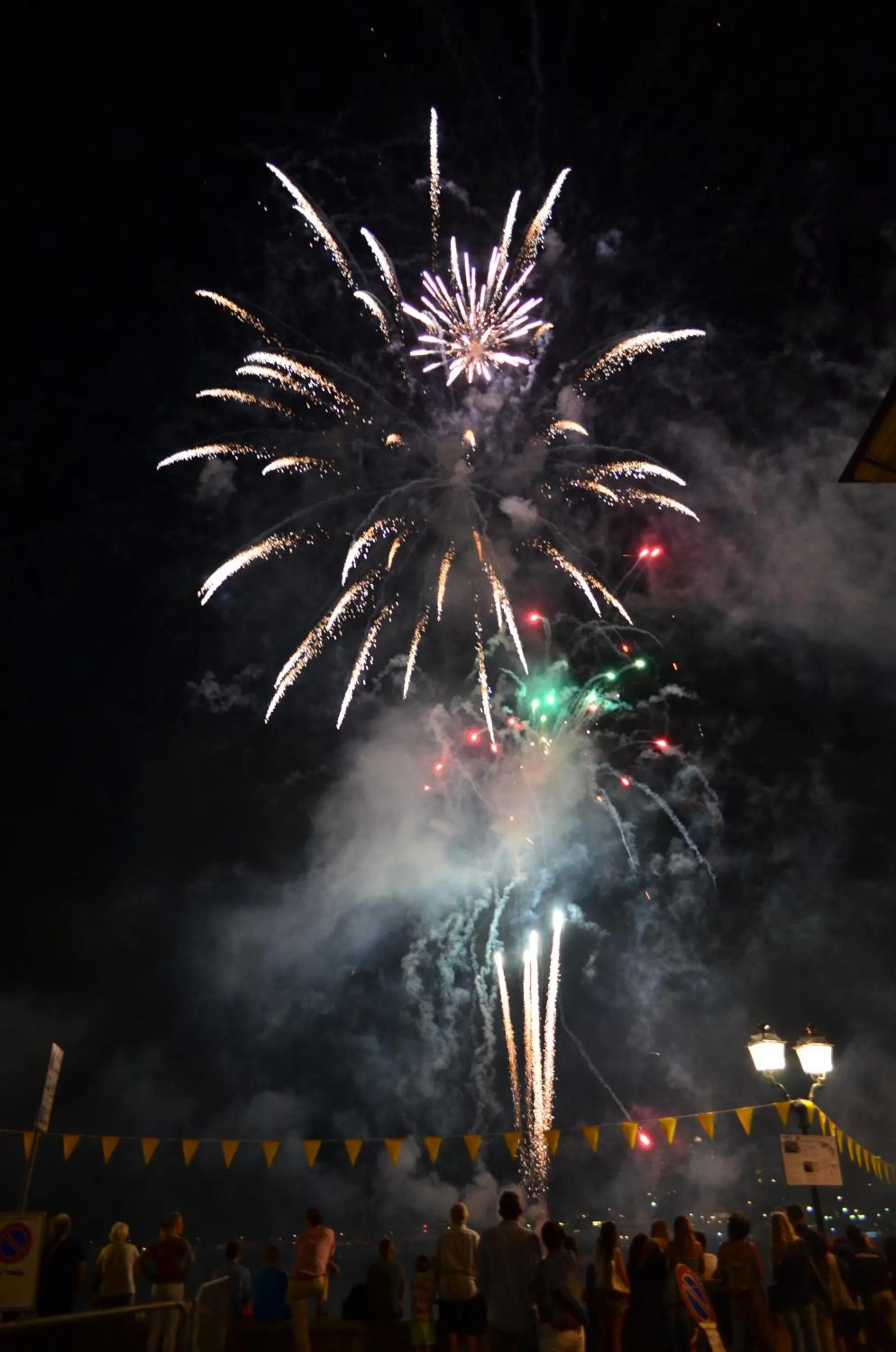 Evening entertainment in Hotel Miro'