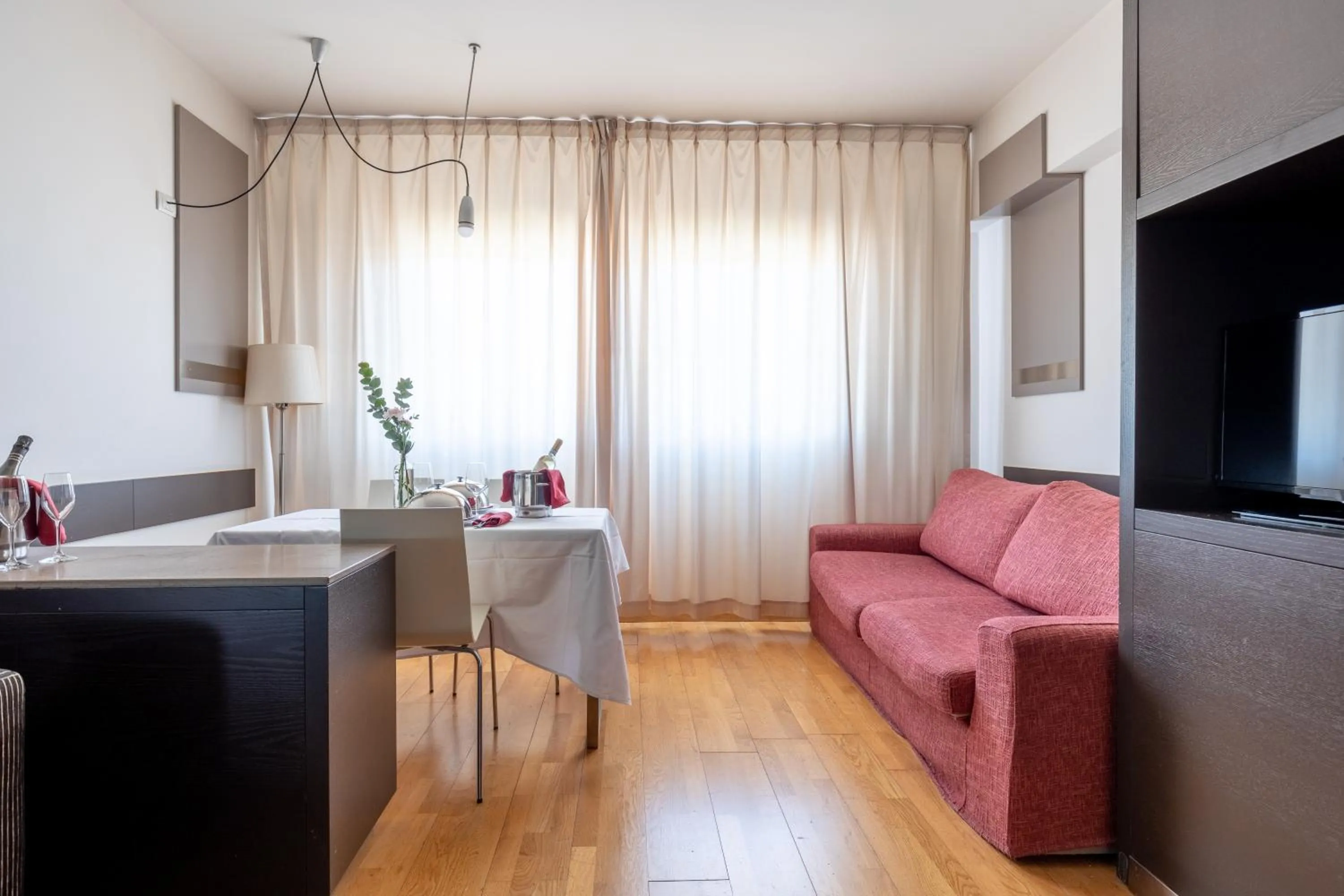 Bedroom in Wall Art Hotel & Residence