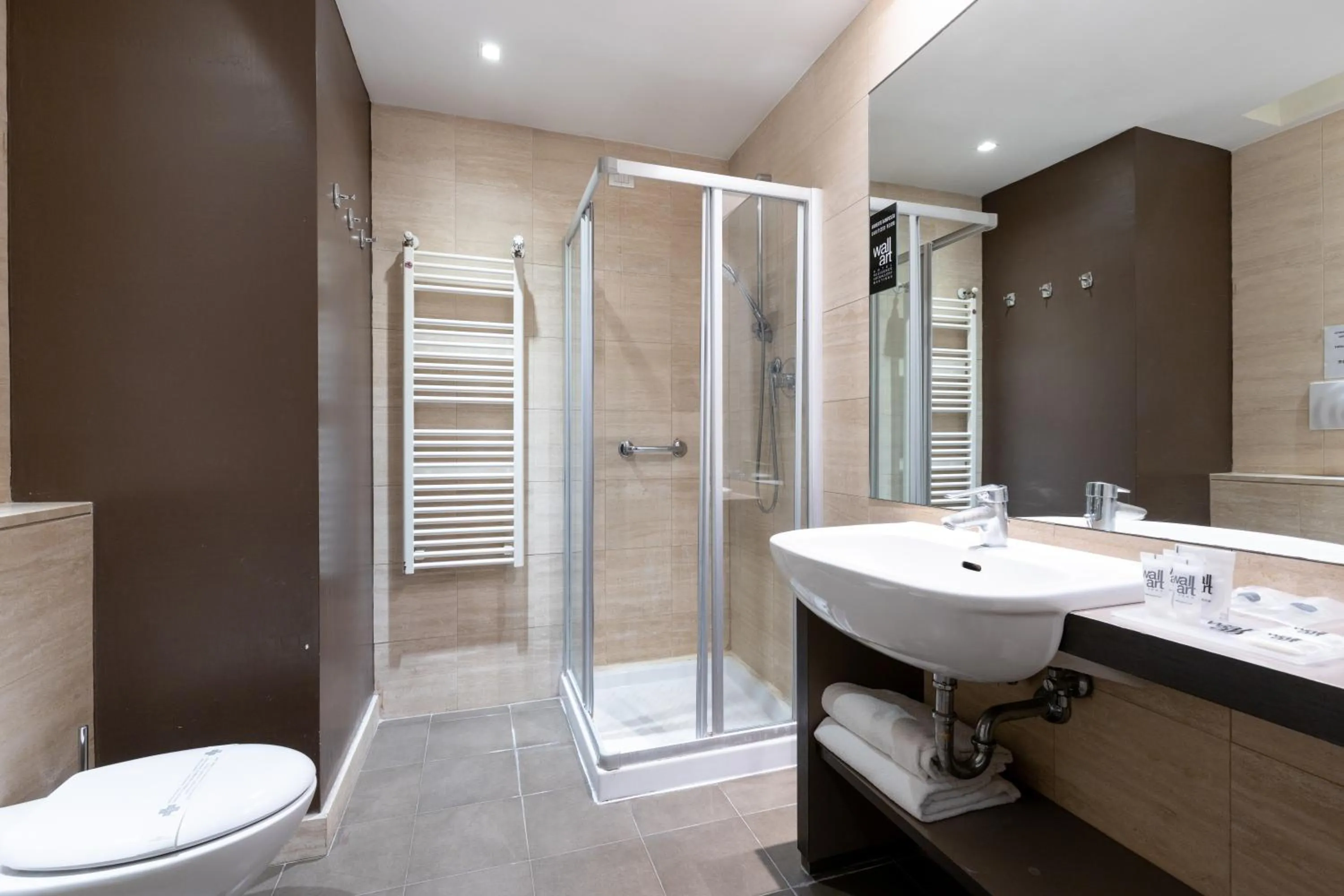 Bathroom in Wall Art Hotel & Residence