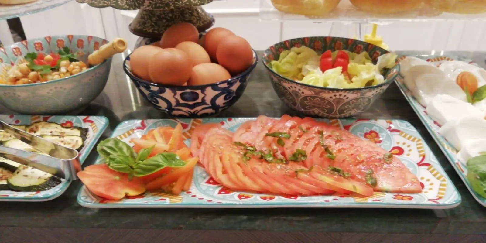 Breakfast in Hotel Sorrento City