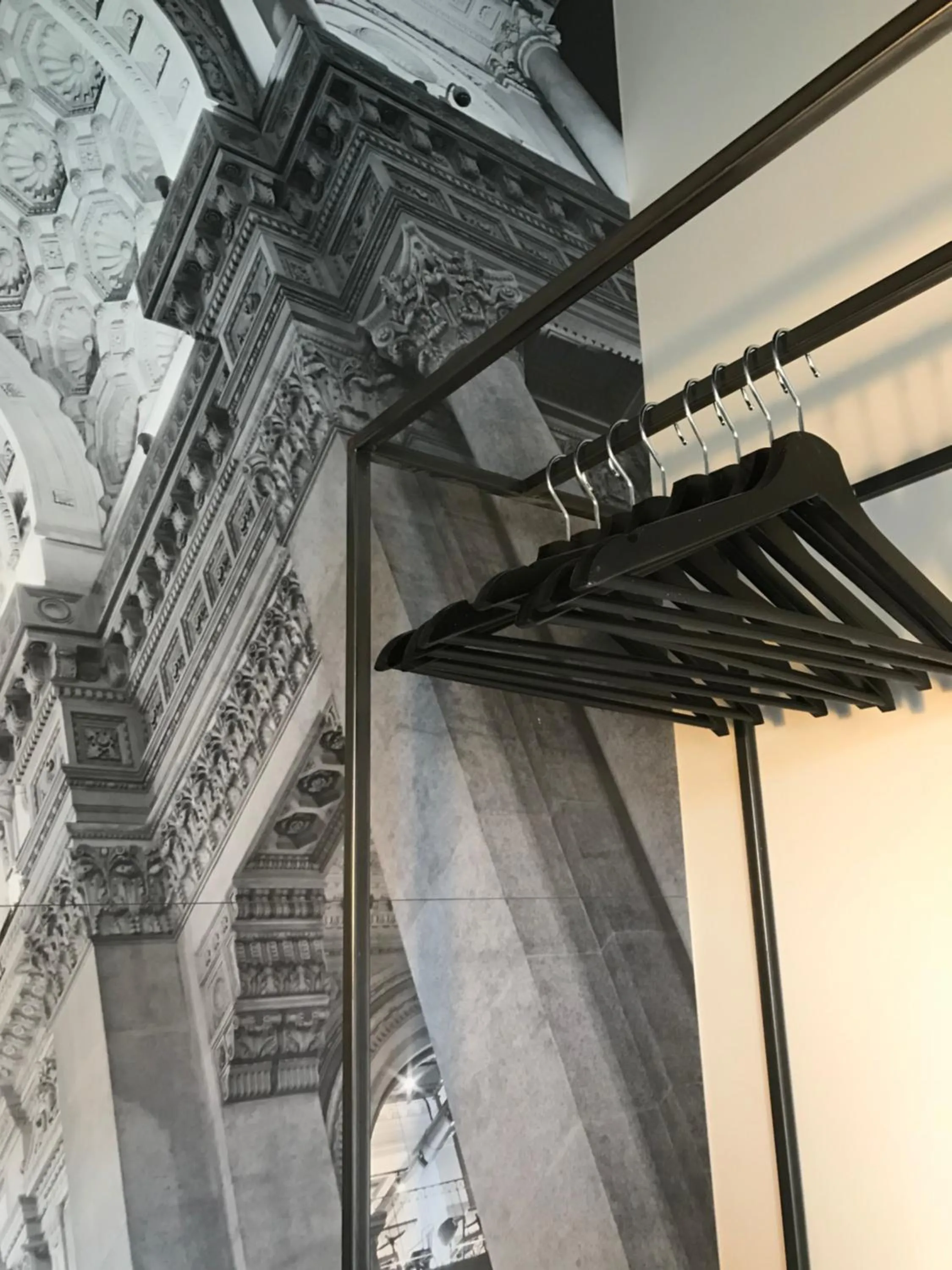 Decorative detail in Hotel Roxy