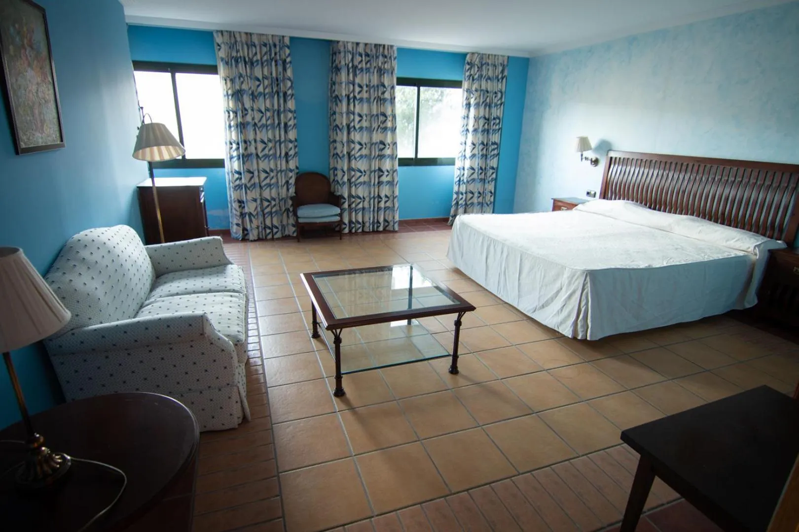 Photo of the whole room, Bed in Hospedium Hotel Doña Mafalda de Castilla