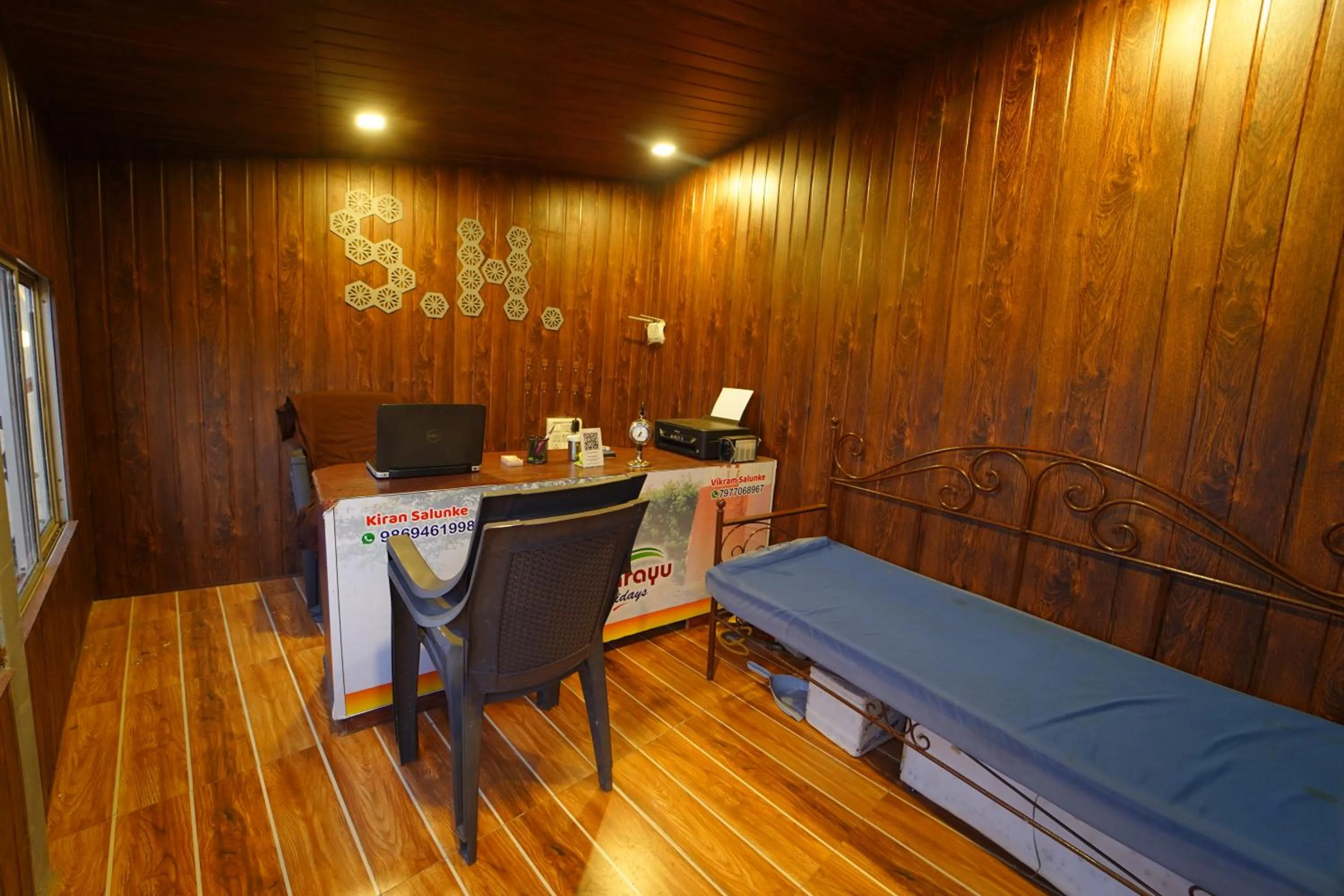 Bed in Sharayu Holidays Valley View