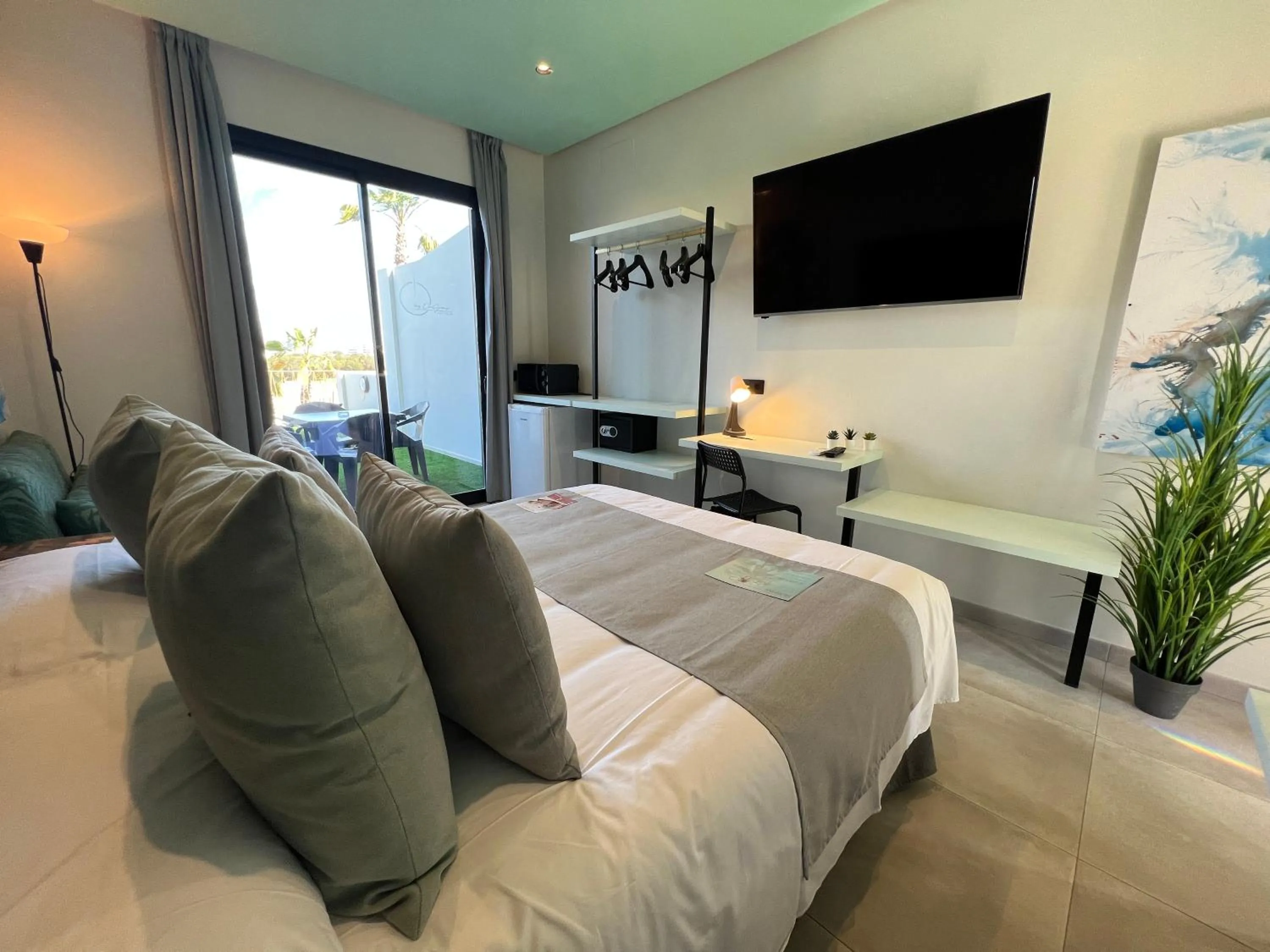 Bedroom, Bed in ON The Residence