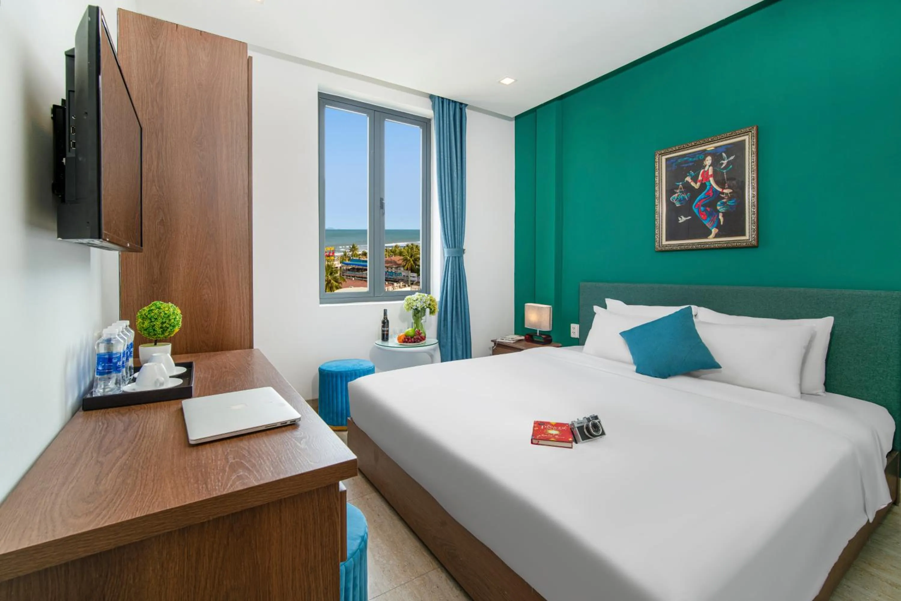 Deluxe King Room in Zalo Sea Hotel