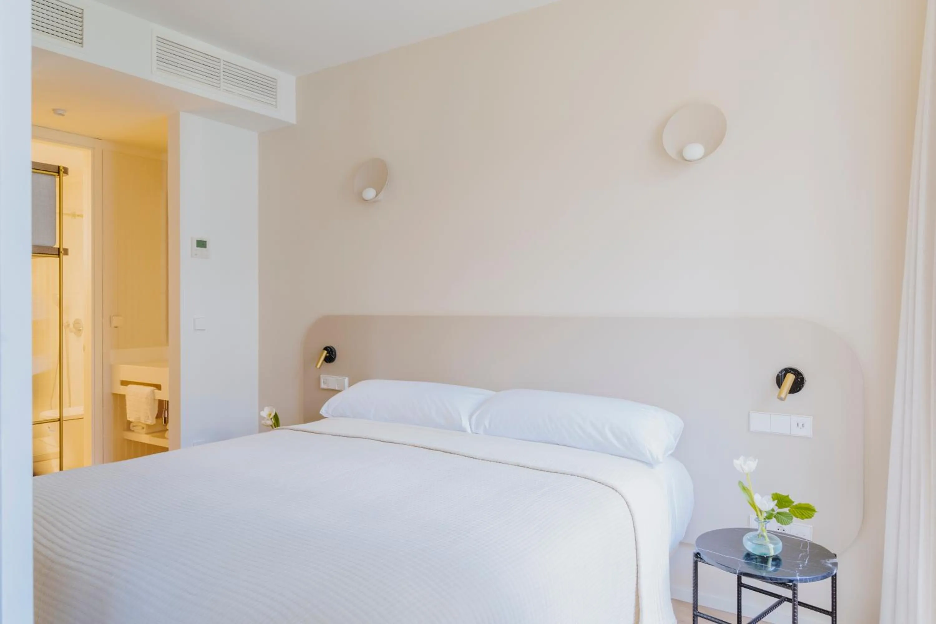 Bed in The Passage Apartments