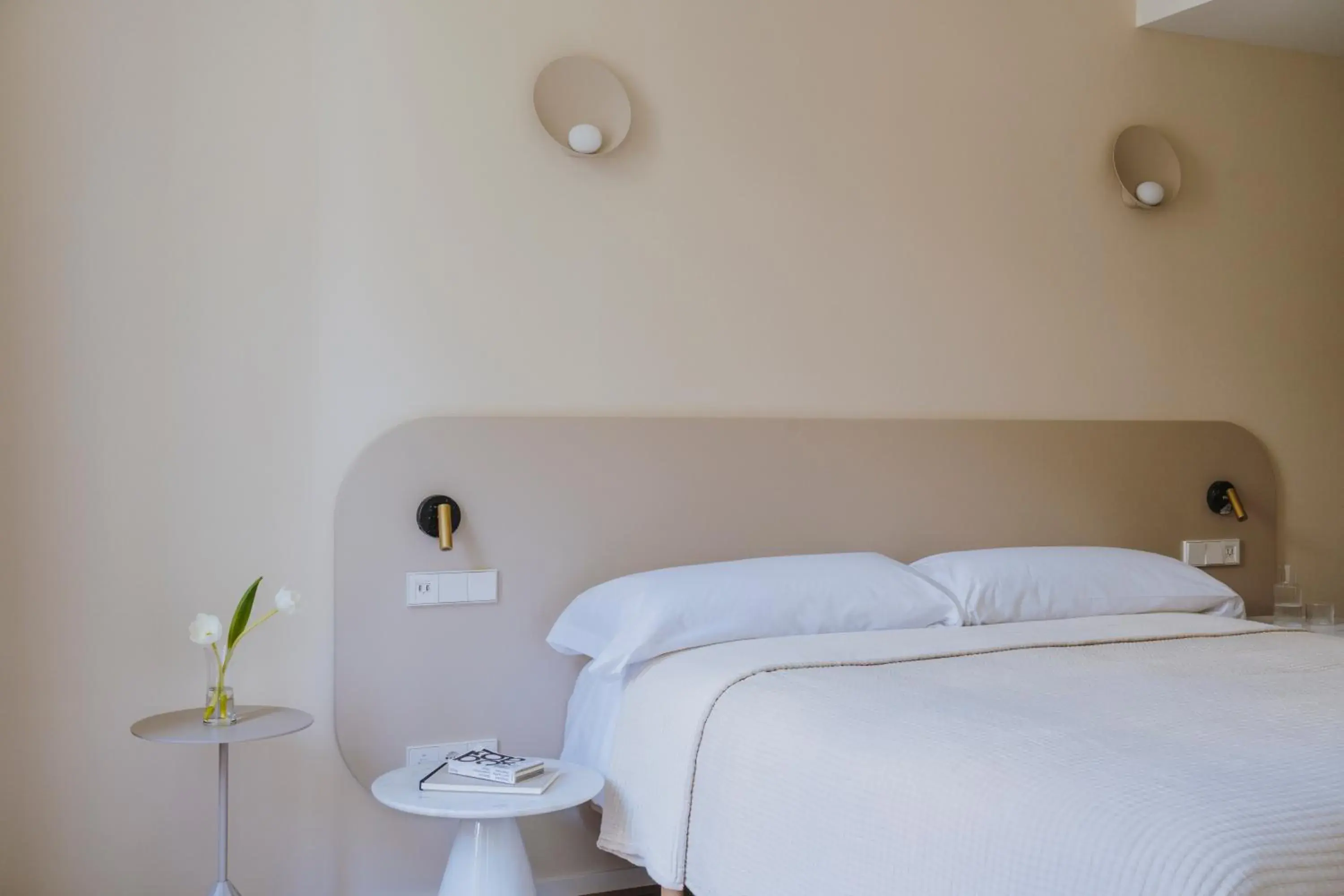 Two-Bedroom Apartment in The Passage Apartments Two-Bedroom Apartment in The Passage Apartments