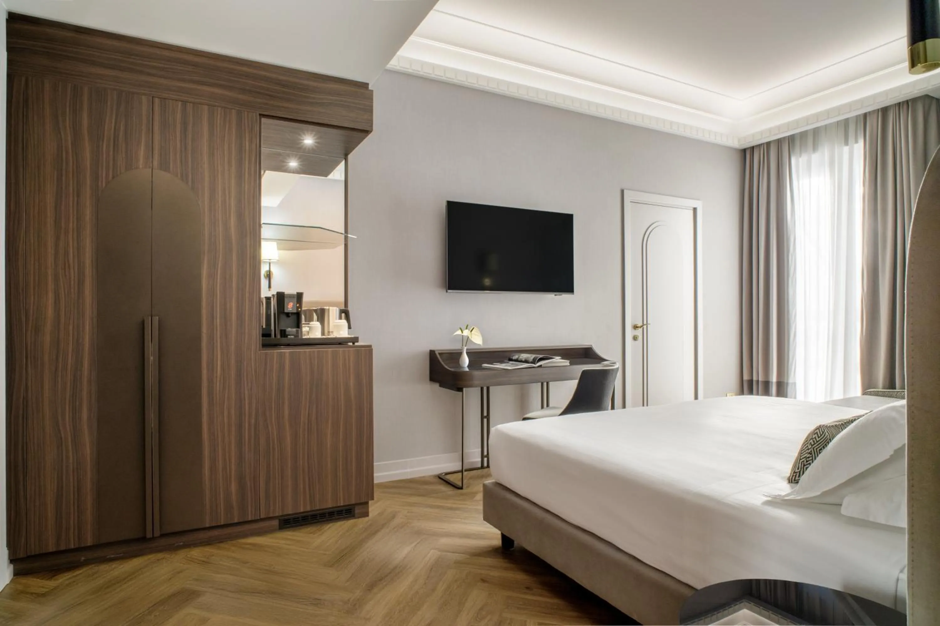 Bedroom, Bed in Aria Palace by OMNIA hotels