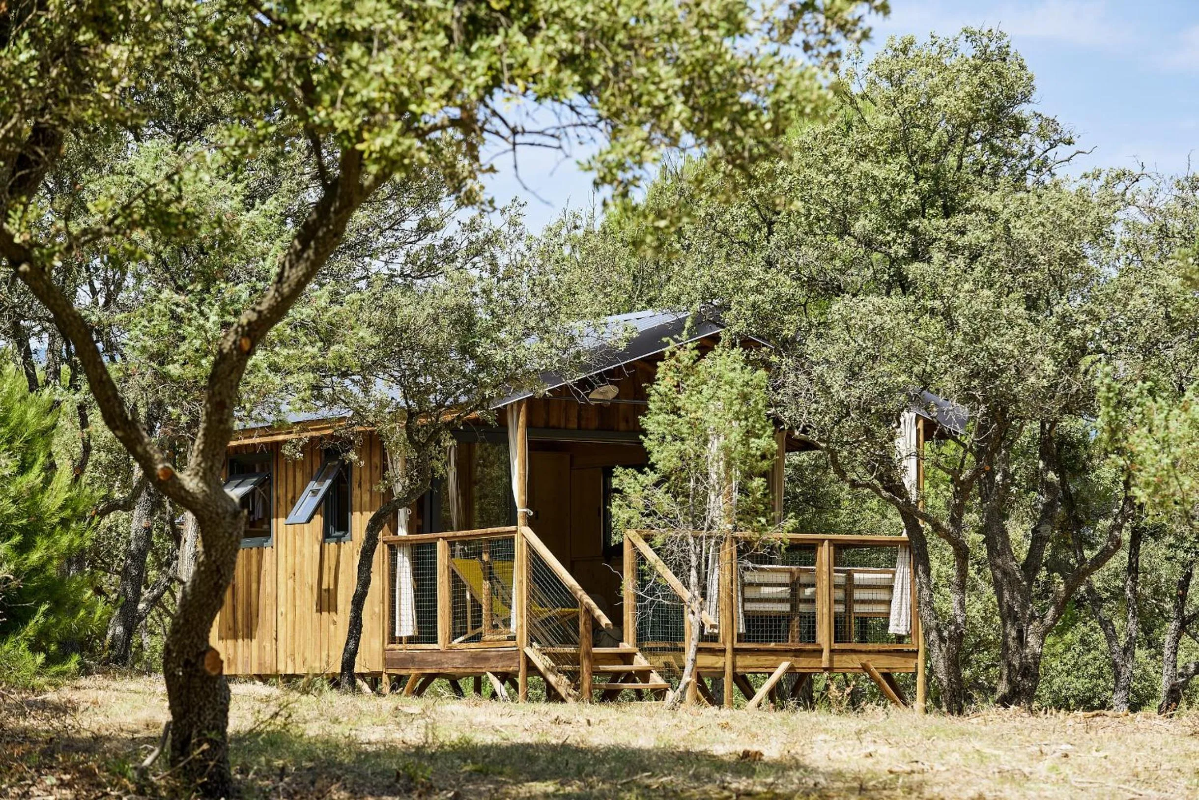 Property building in Domaine La Ferme HI bride