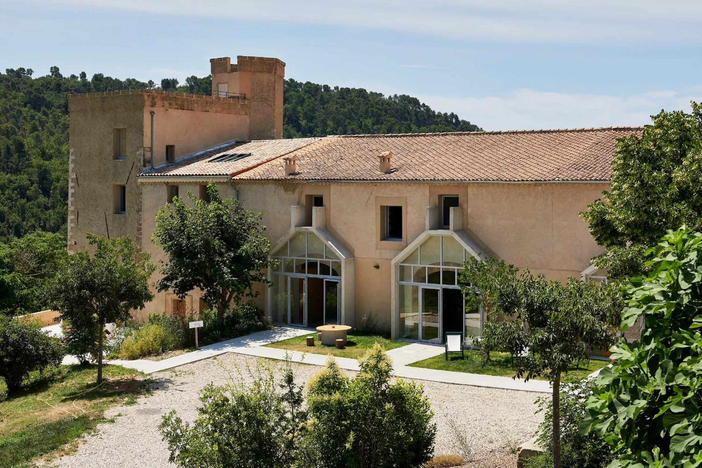 Property building in Domaine La Ferme HI bride