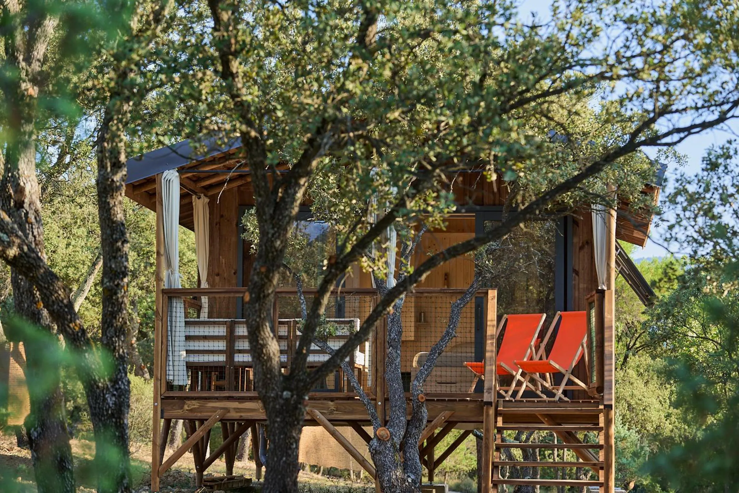 Property building in Domaine La Ferme HI bride