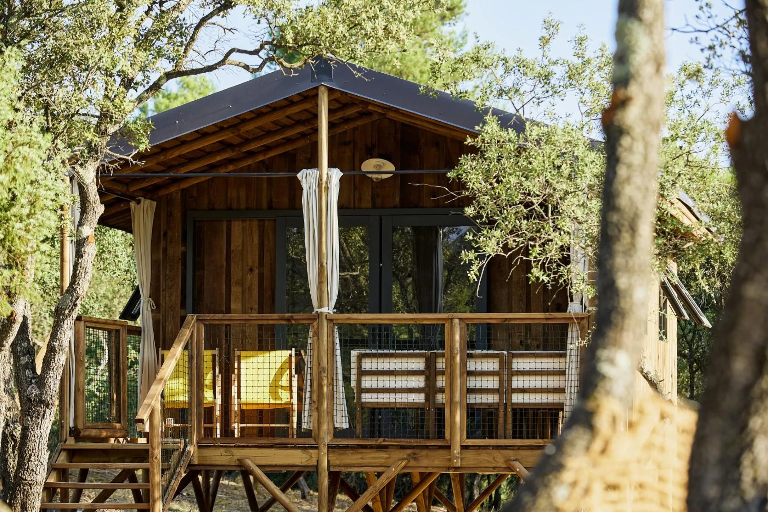 Property building in Domaine La Ferme HI bride