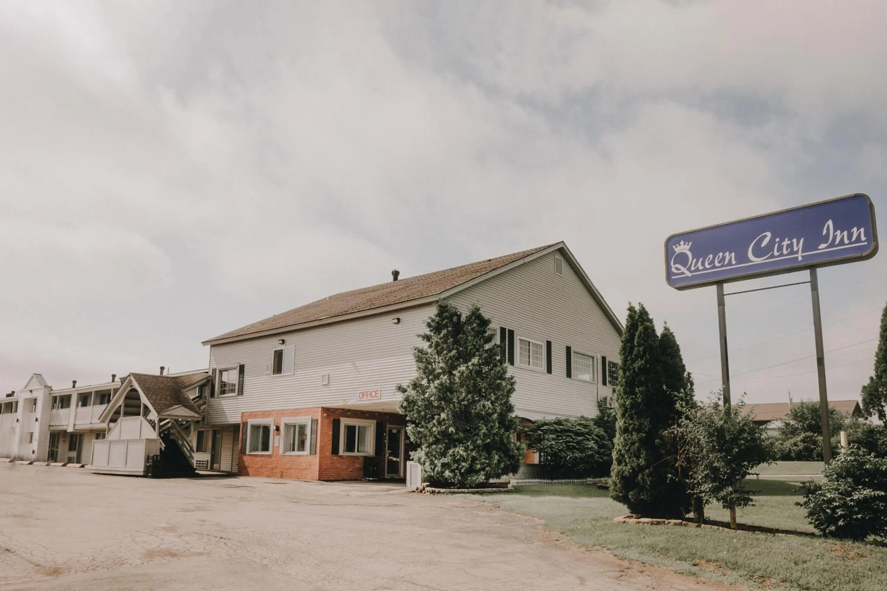 Property building in Queen City Inn