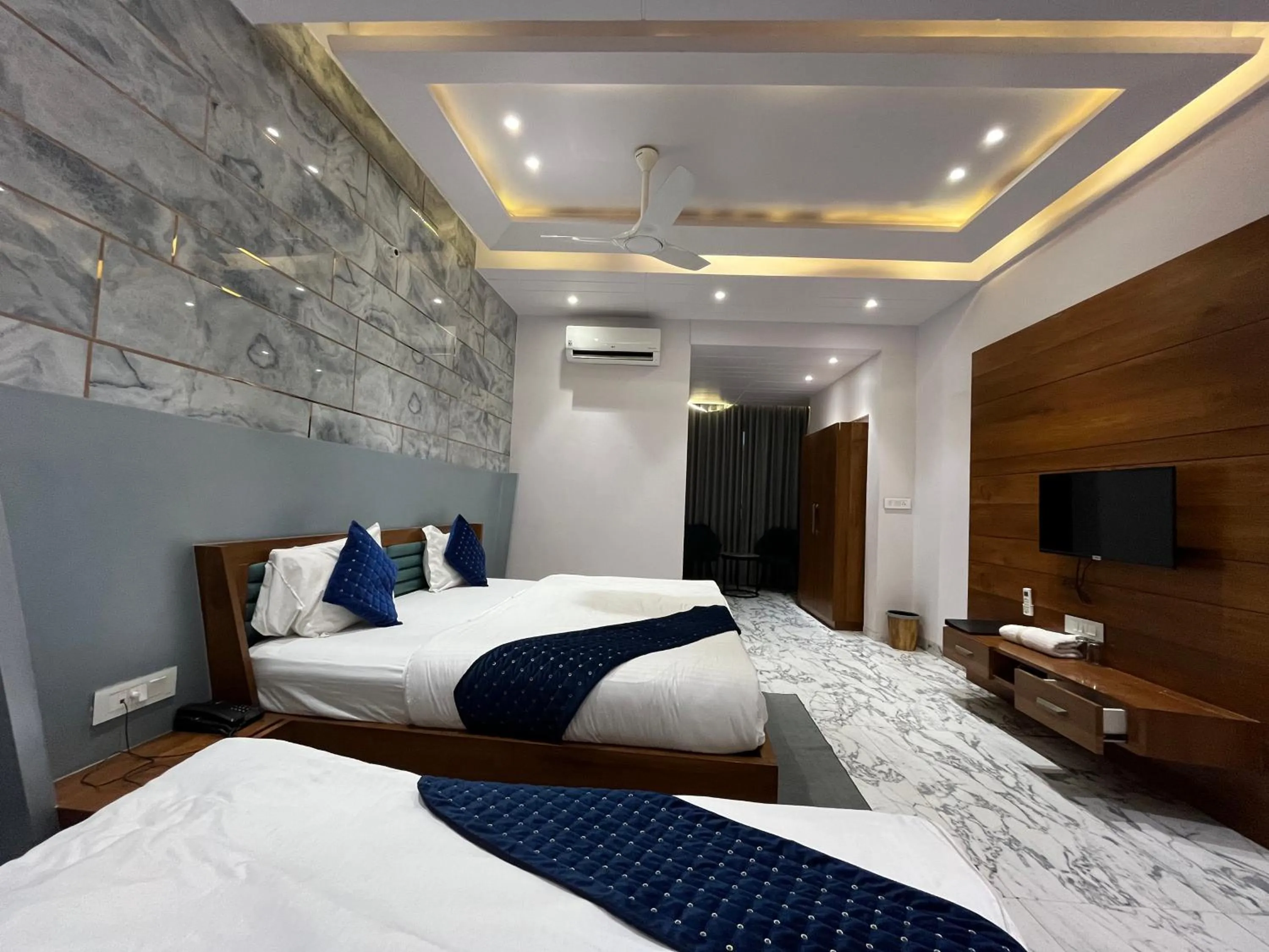 Hotel Shree Darshnam