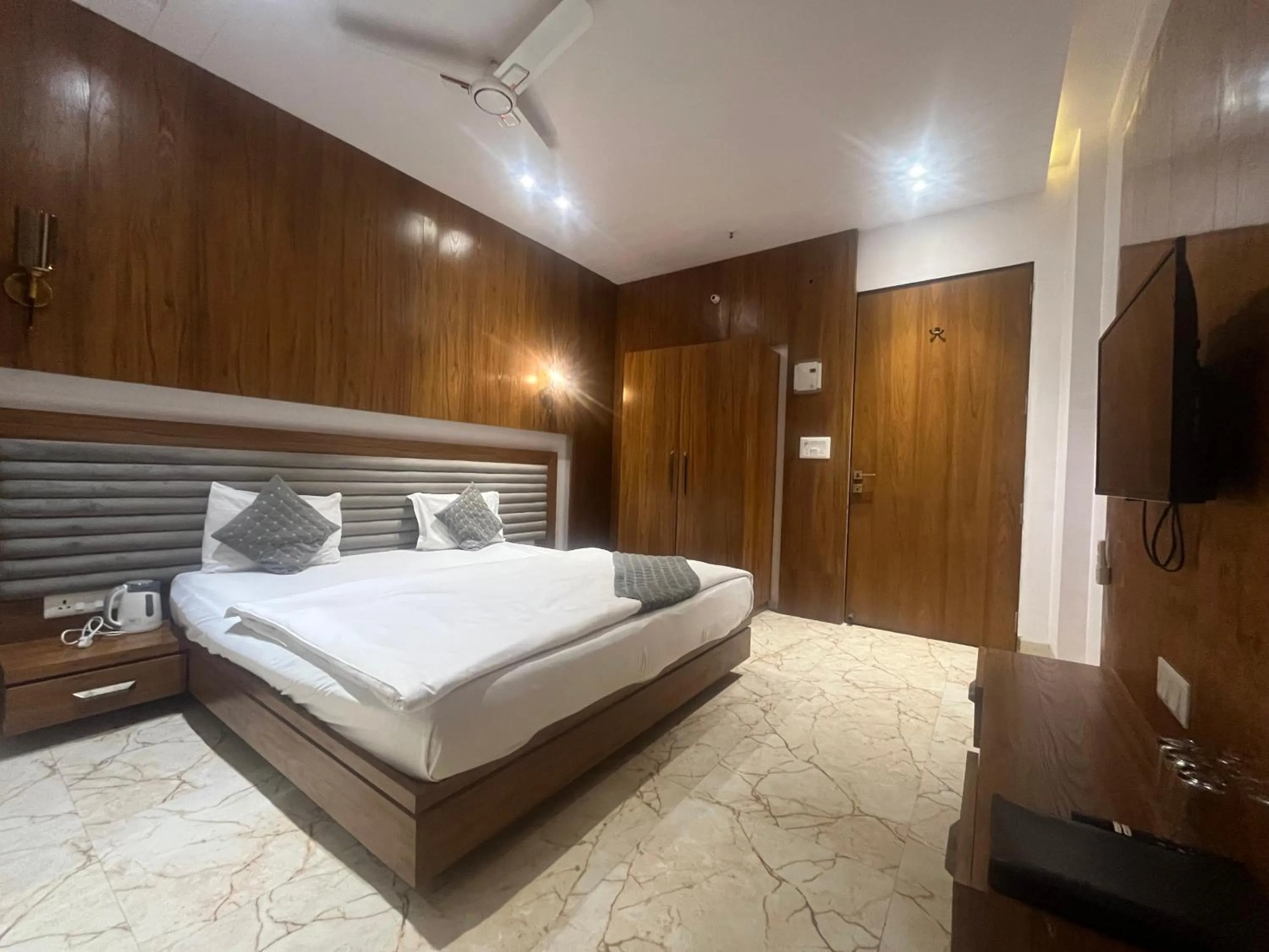 Hotel Shree Darshnam