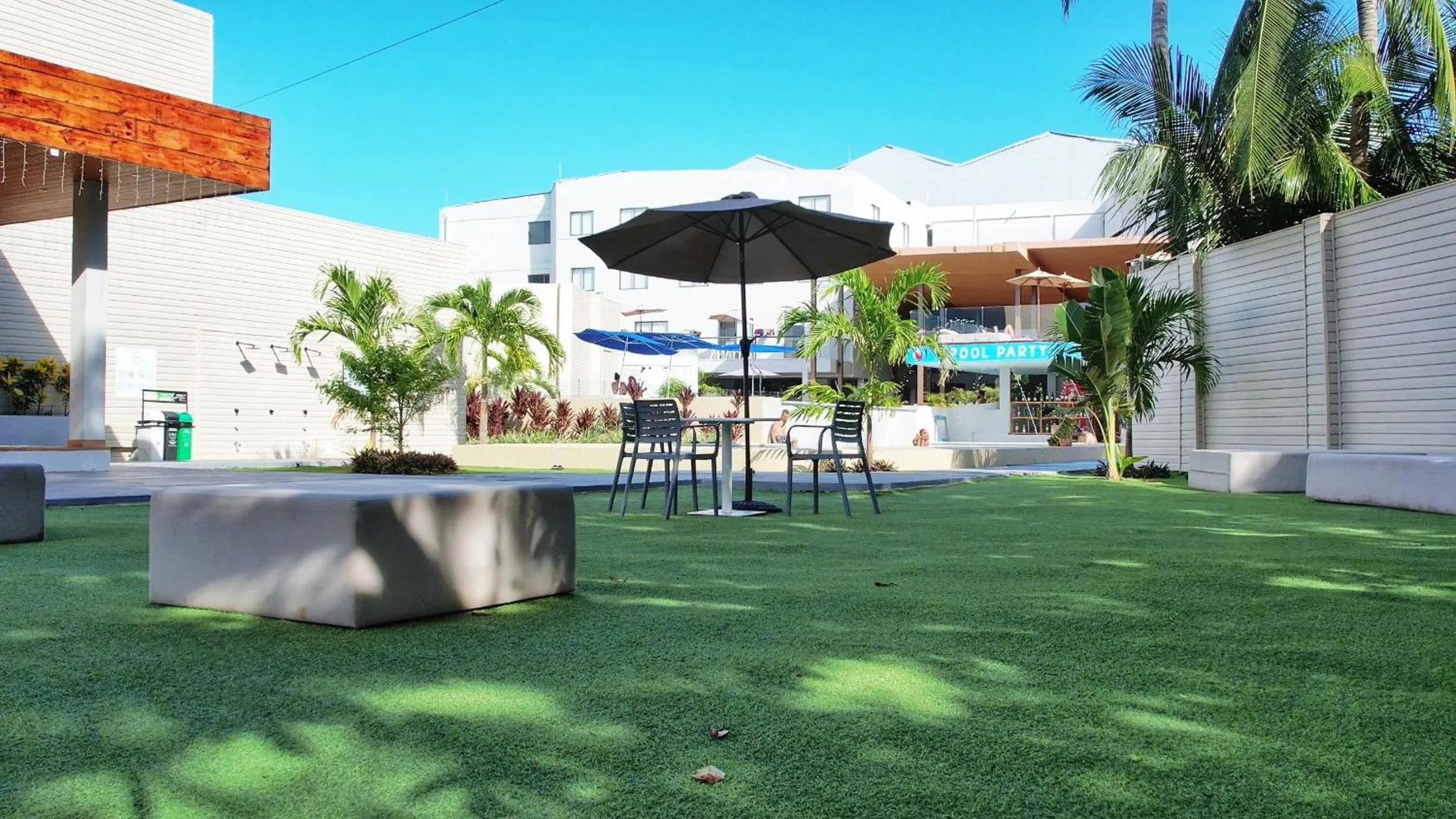 Patio in Dreamer Beach Club
